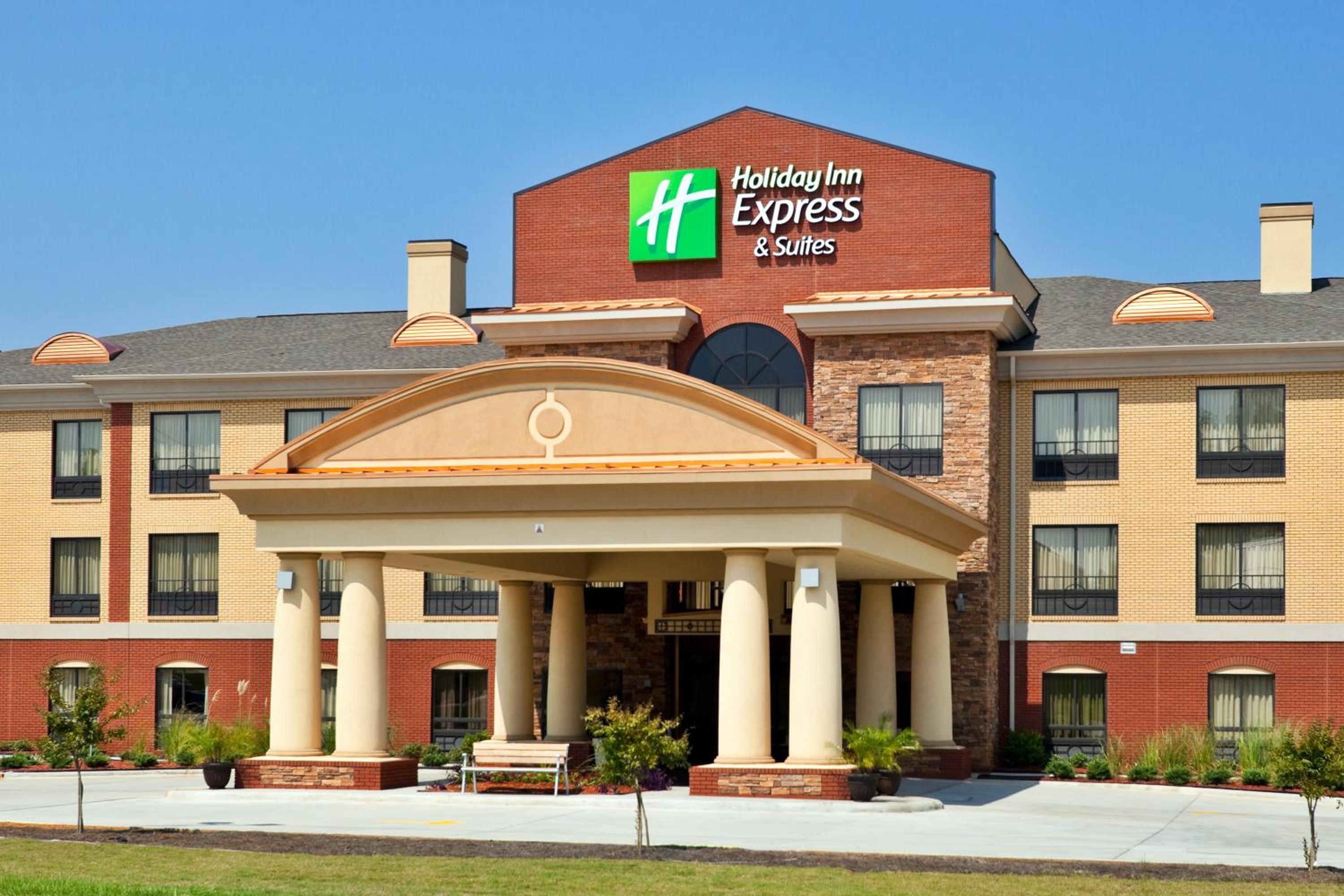 Greenville Vacations - Holiday Inn Express Hotel  Suites Greenville, an IHG Hotel - Property Image 3