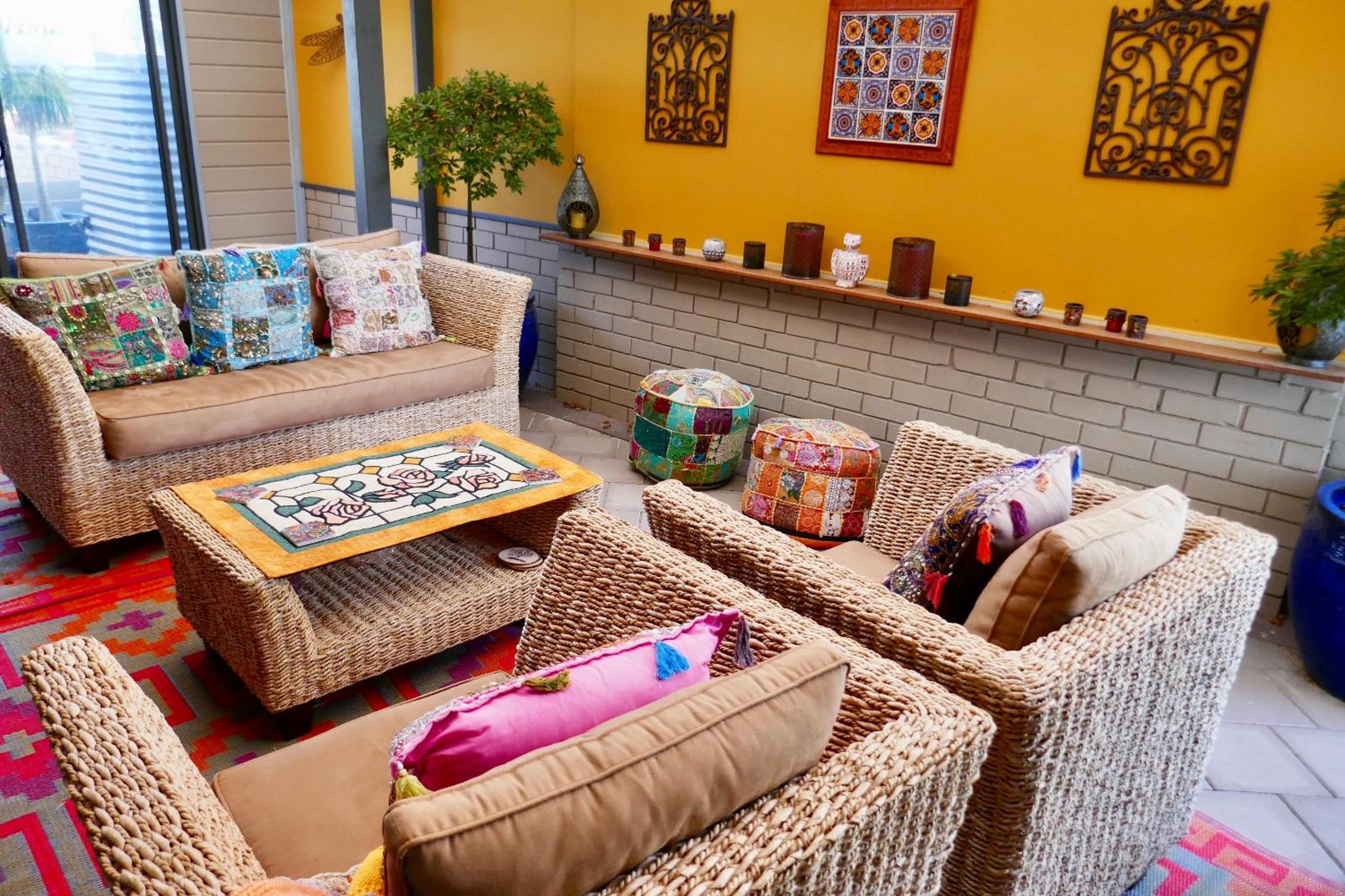 lounge
