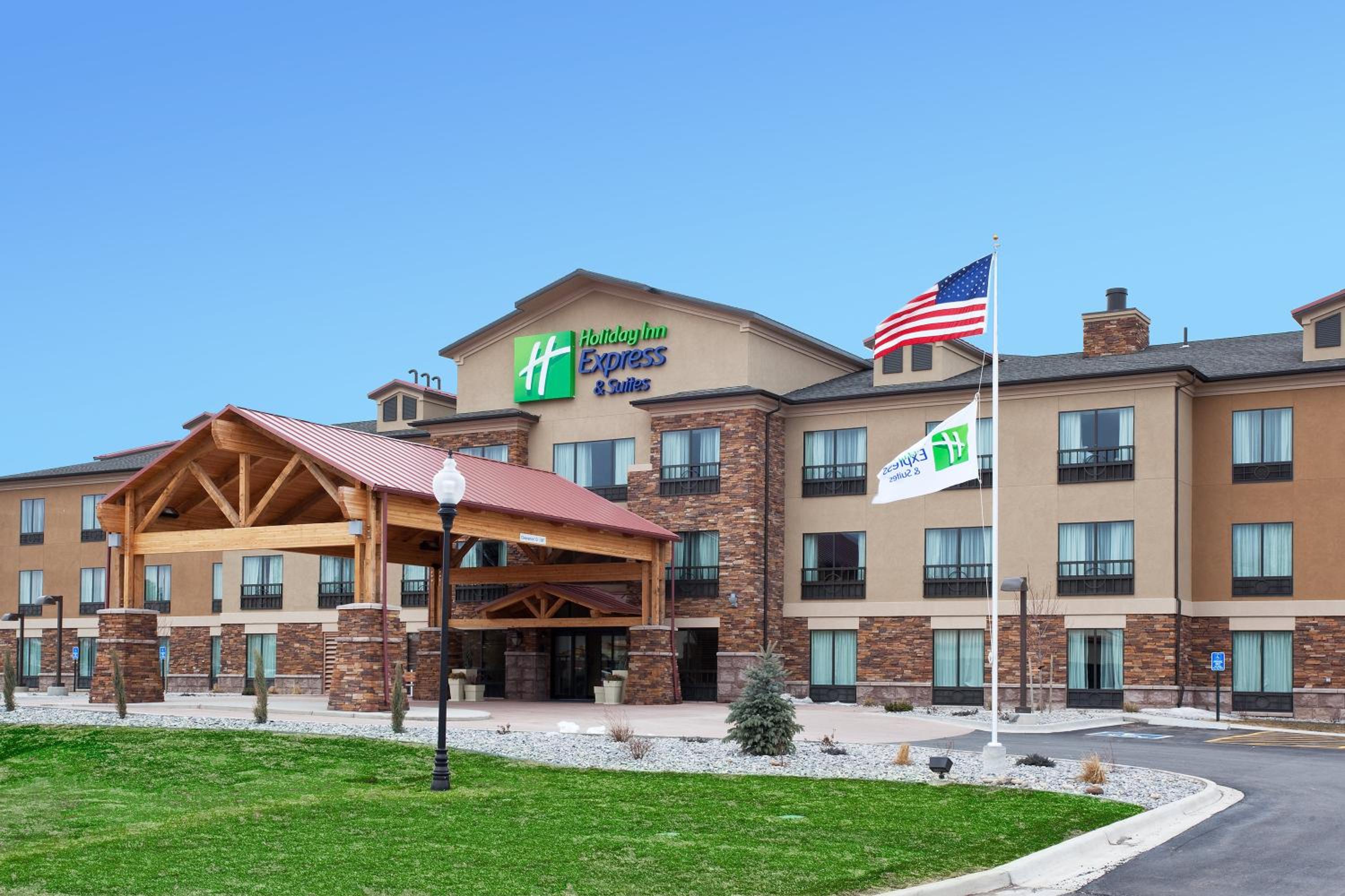Hotel Holiday Inn Express & Suites Lander By Ihg