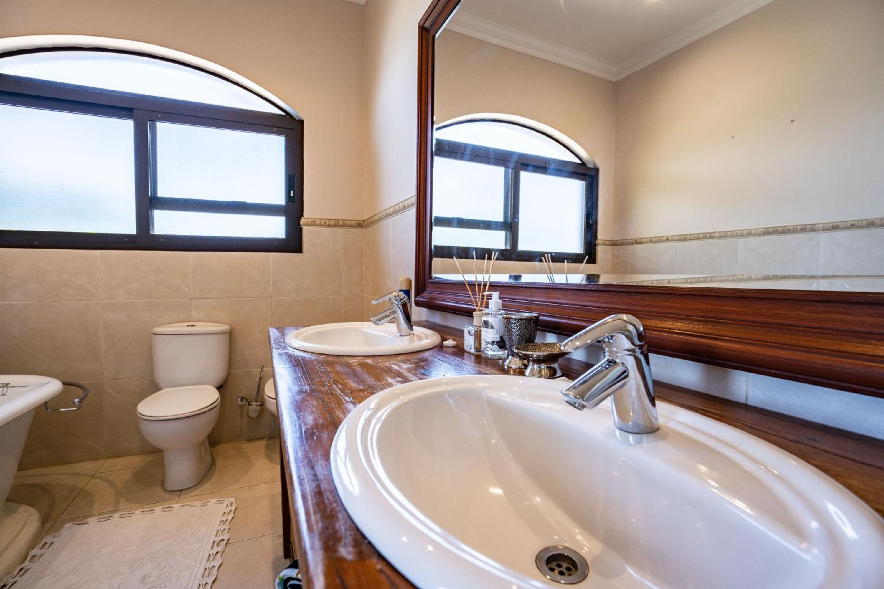 6 Bedroom Tuscan Styled Home in Umdloti Beach view 5
