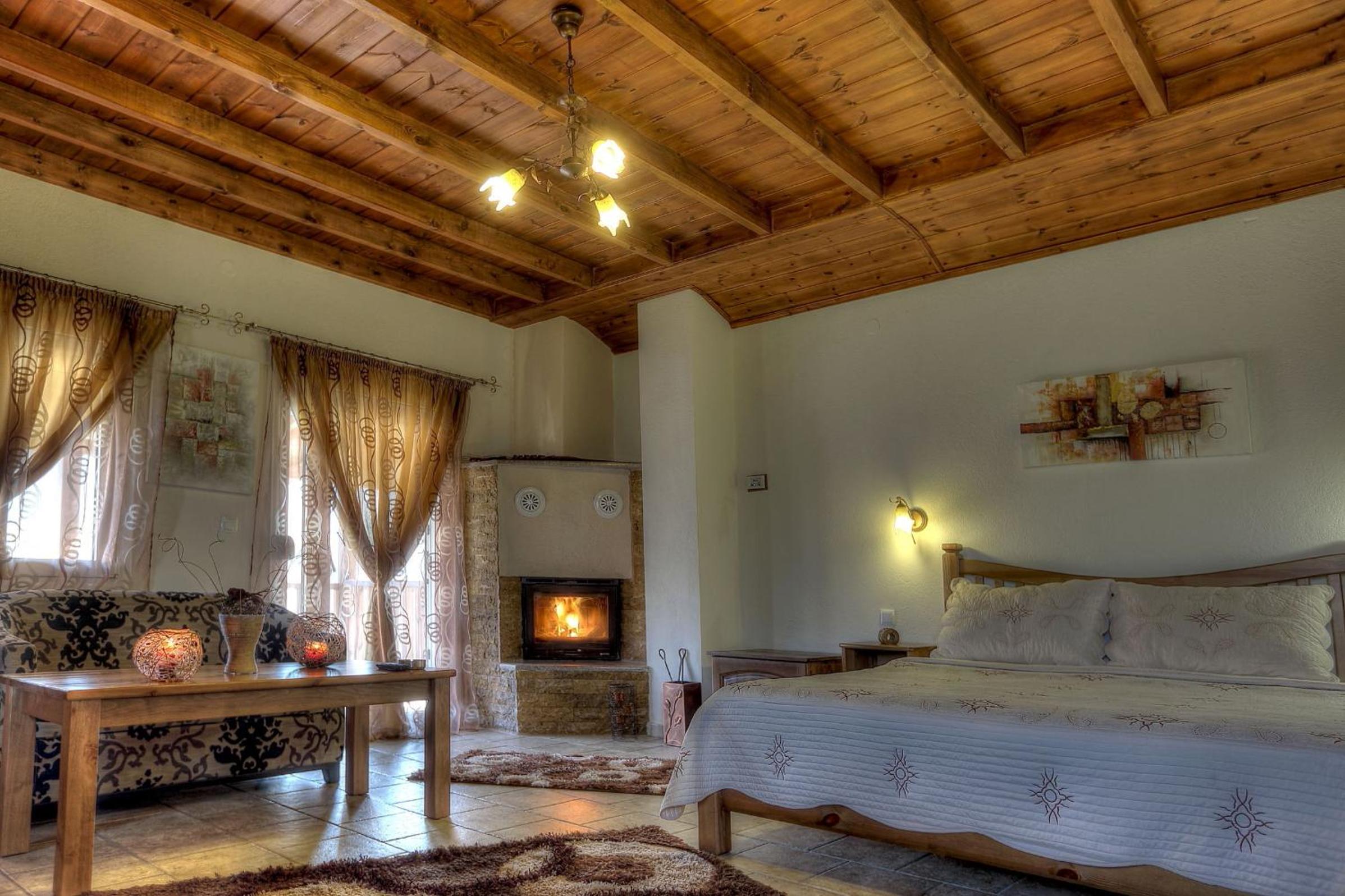 Toula Rooms view 3