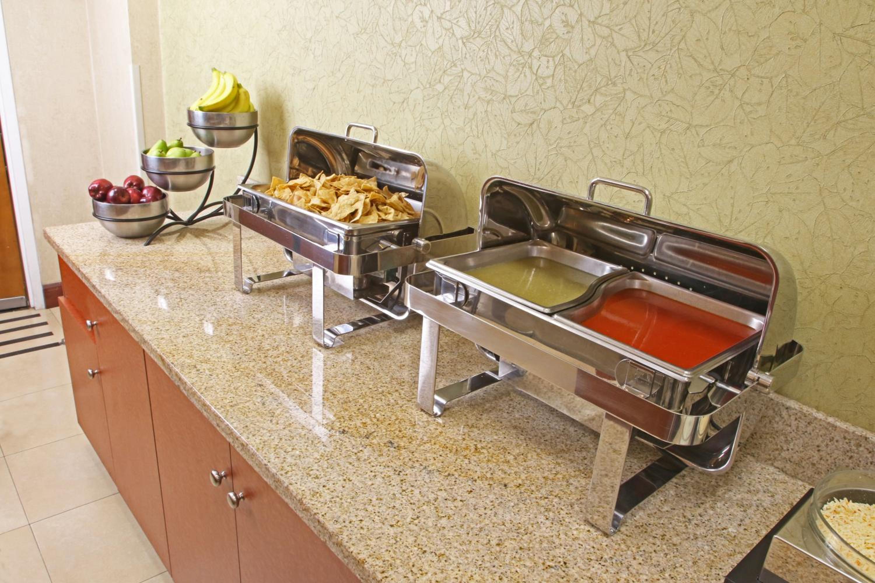 Holiday Inn Express & Suites Cuernavaca by IHG