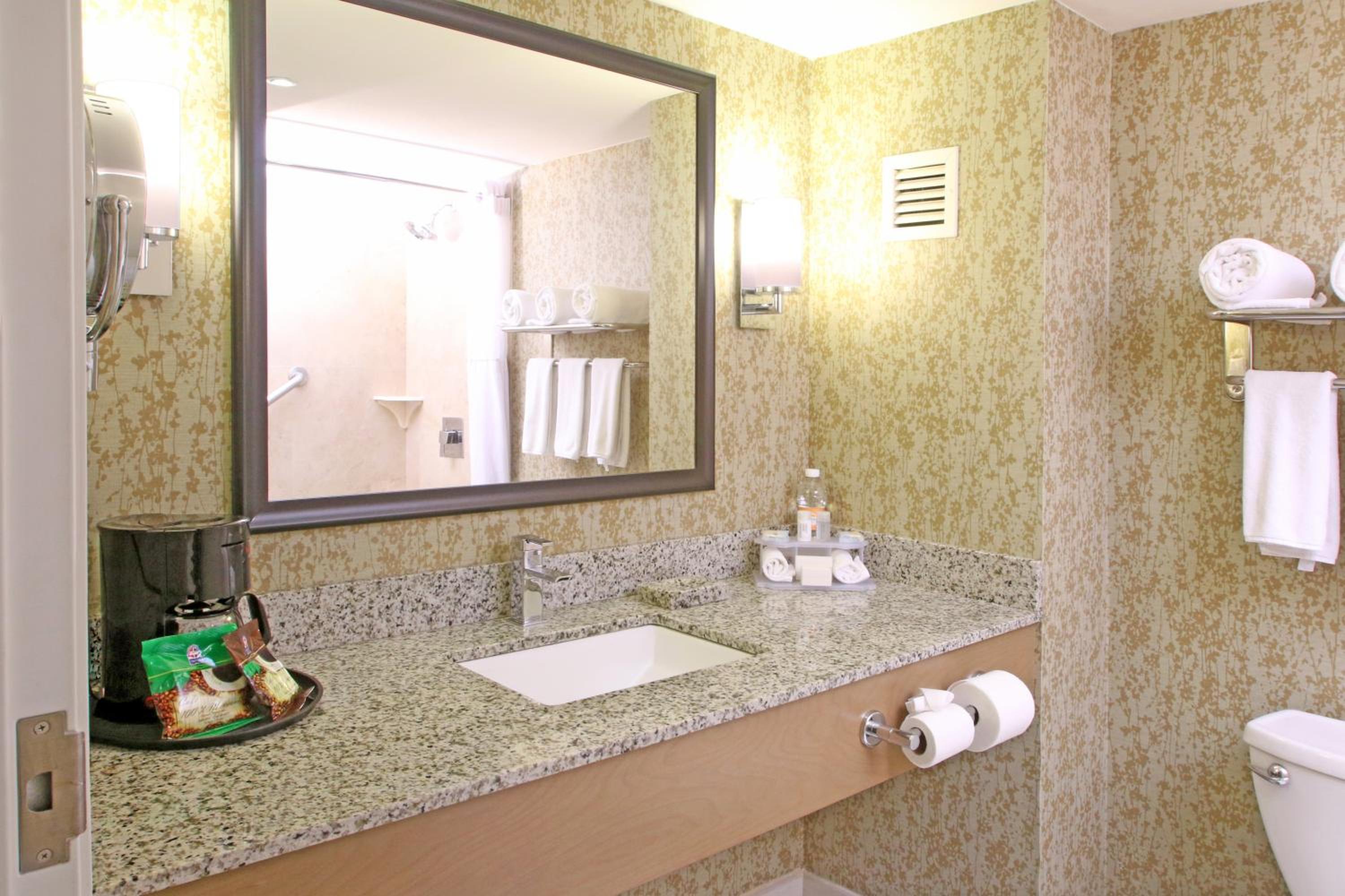 Holiday Inn Express & Suites Cuernavaca by IHG