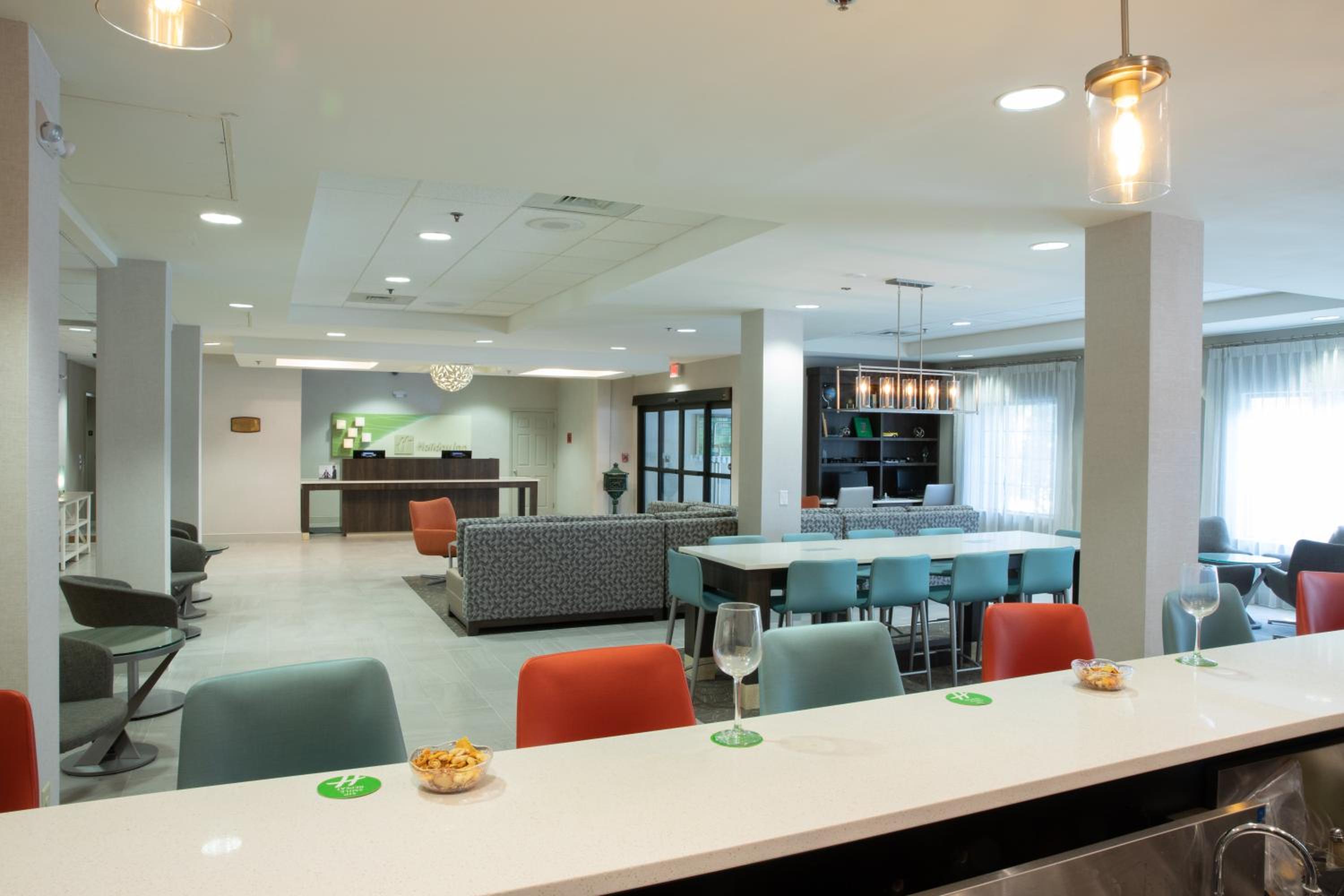 Holiday Inn & Suites Raleigh Cary by IHG, Bild 37