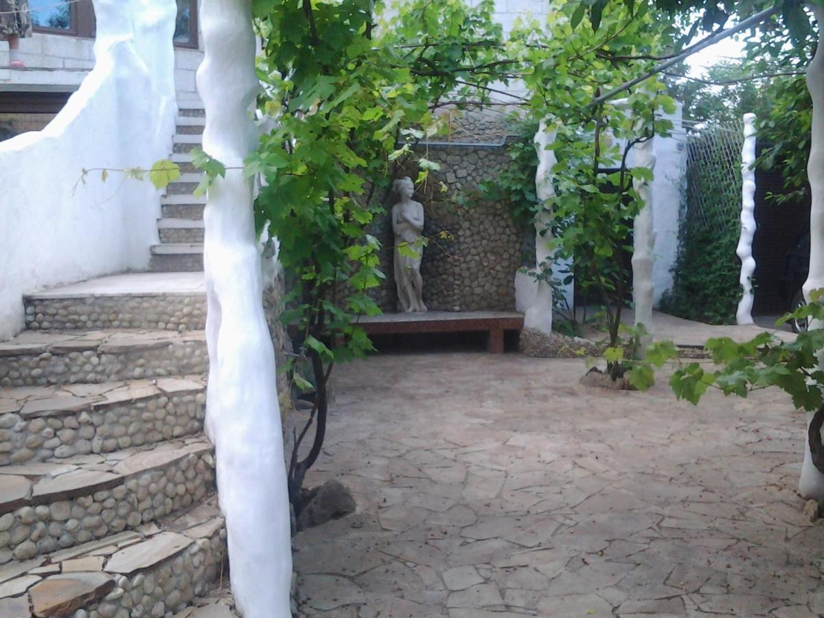 outdoor BBQ area