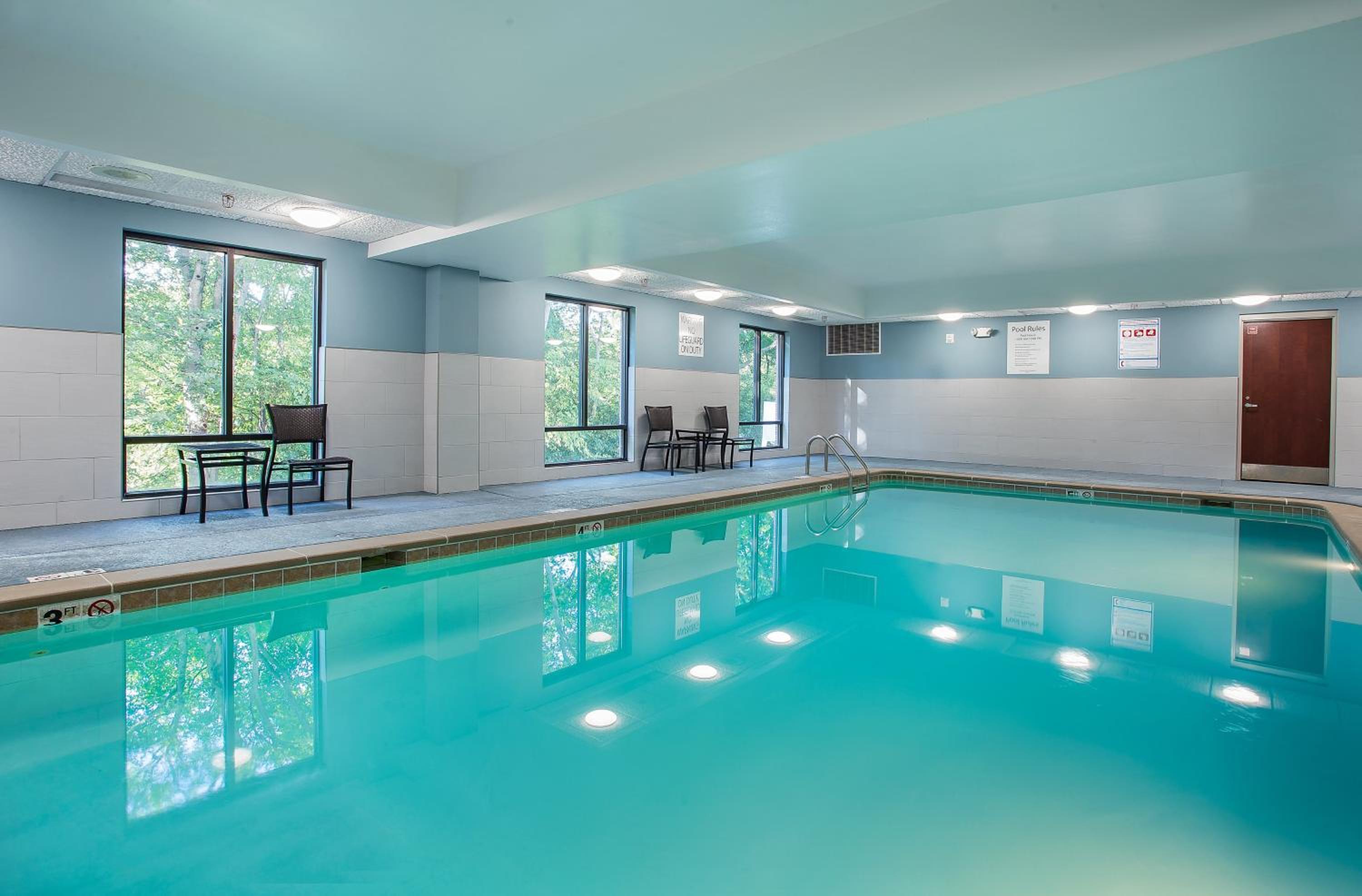 Lebanon Vacations - Holiday Inn Express  Suites Lebanon-Nashville Area, an IHG Hotel - Property Image 12