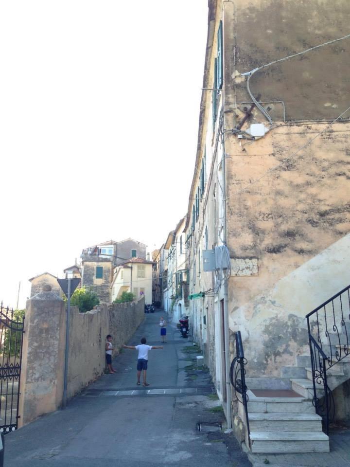 Photo 38
