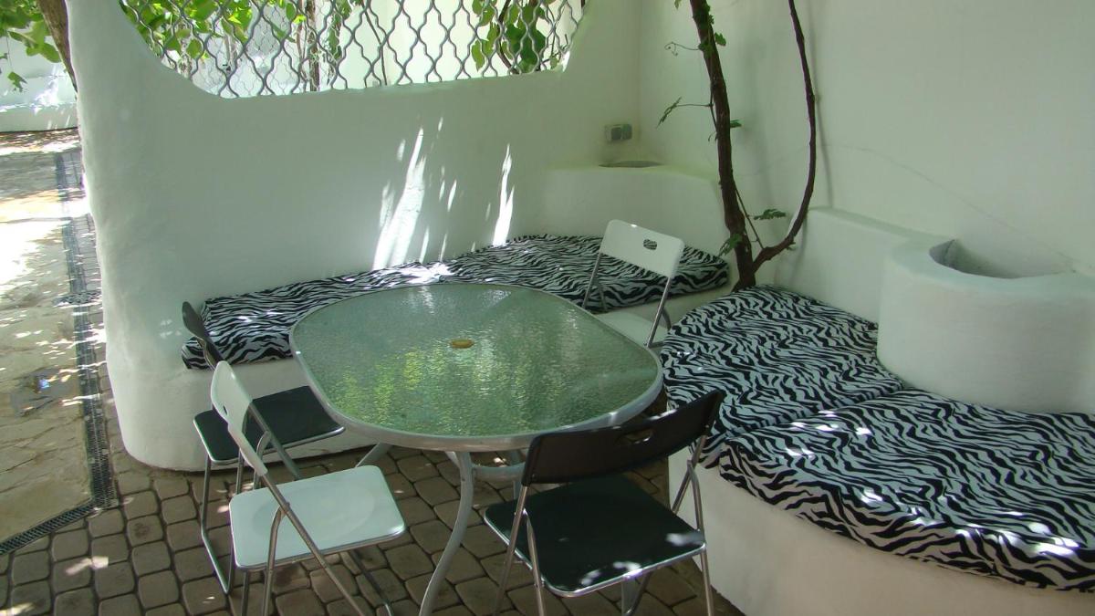 outdoor BBQ area