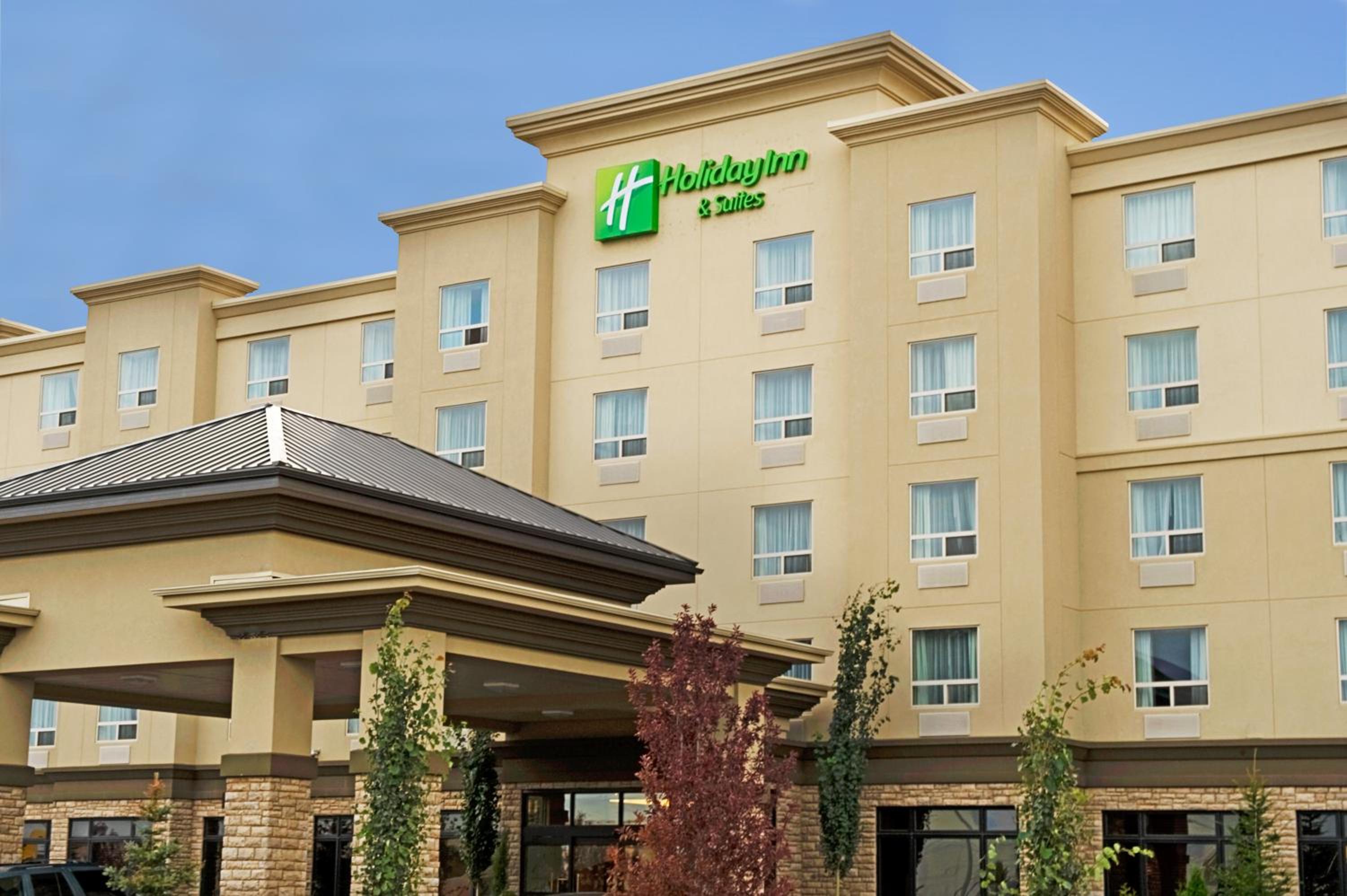 Hotel Holiday Inn Hotel & Suites-West Edmonton, an IHG Hotel - Image 1