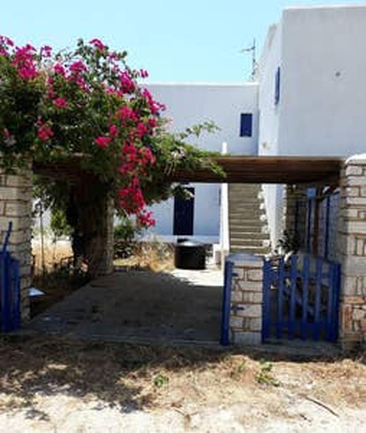 Village house in Paros photo 2