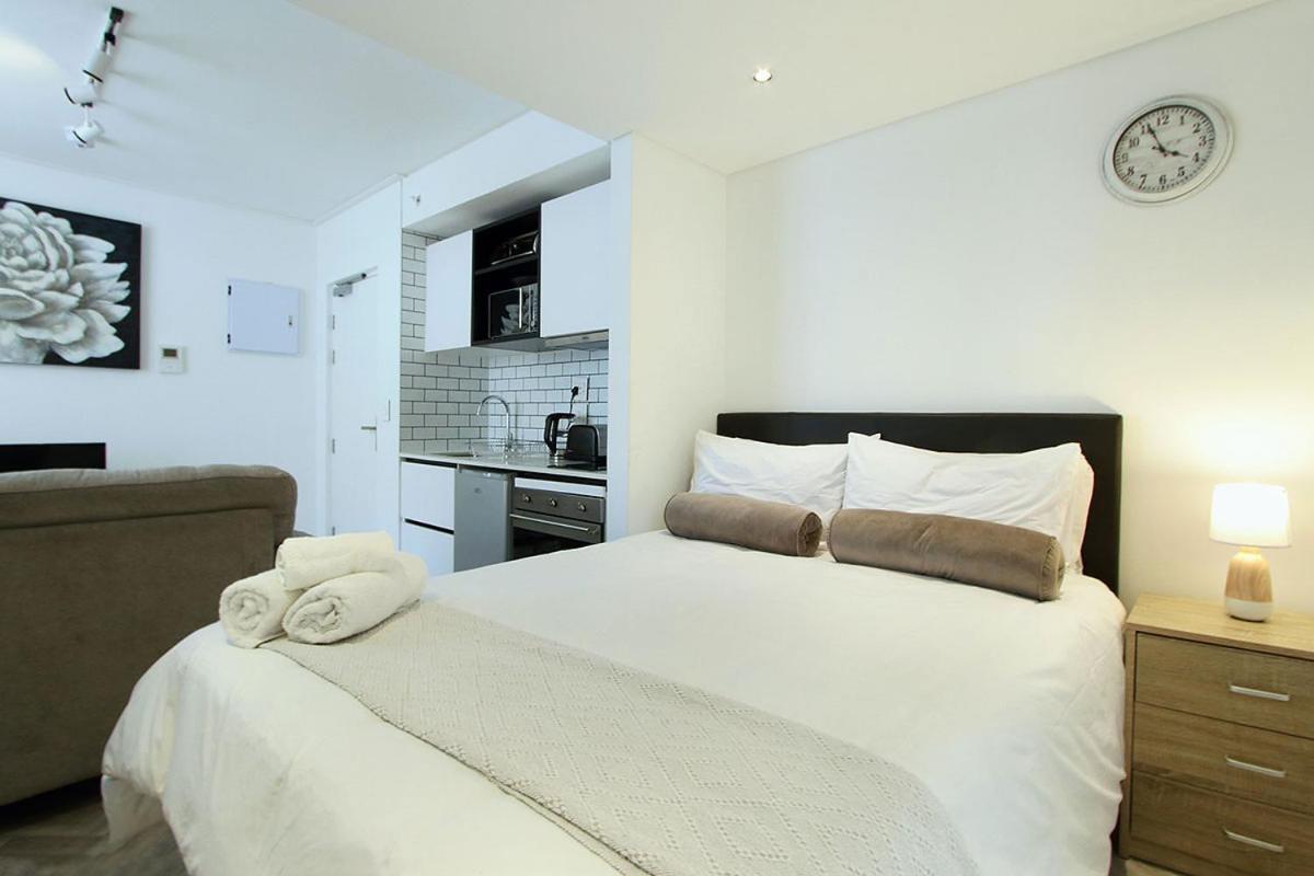 Tuynhuys Self Catering Studio Apartments