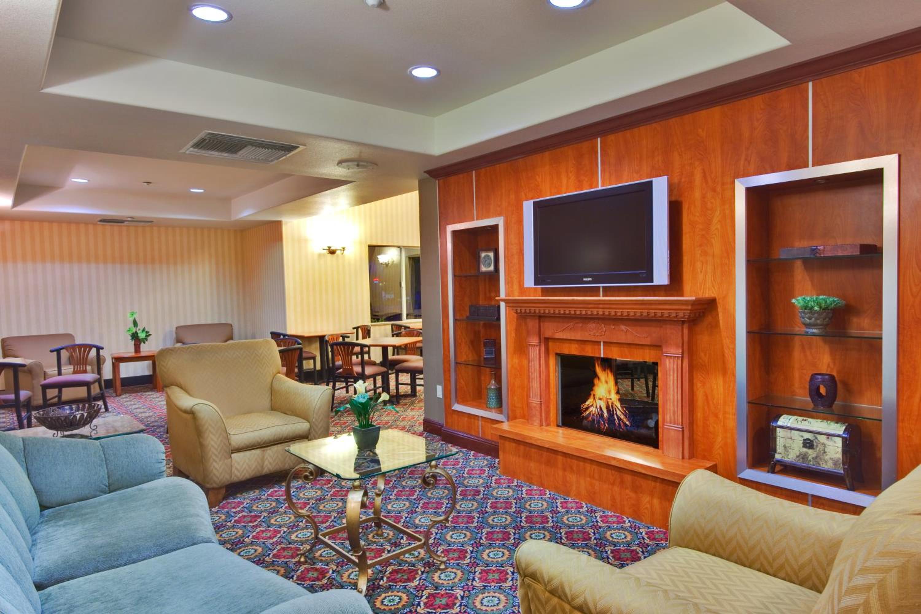 Rancho Cucamonga Vacations - Holiday Inn Express Hotel  Suites Ontario Airport-Mills Mall, an IHG Hotel - Property Image 5