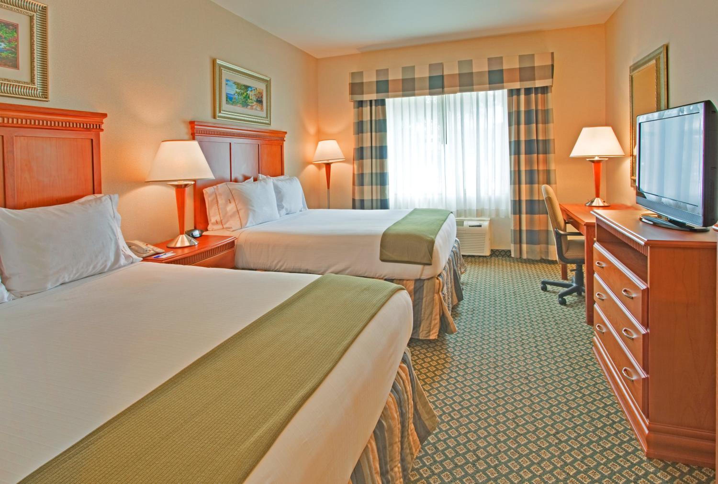 Rancho Cucamonga Vacations - Holiday Inn Express Hotel Suites Ontario Airport-Mills Mall, an IHG Hotel - Property Image 16