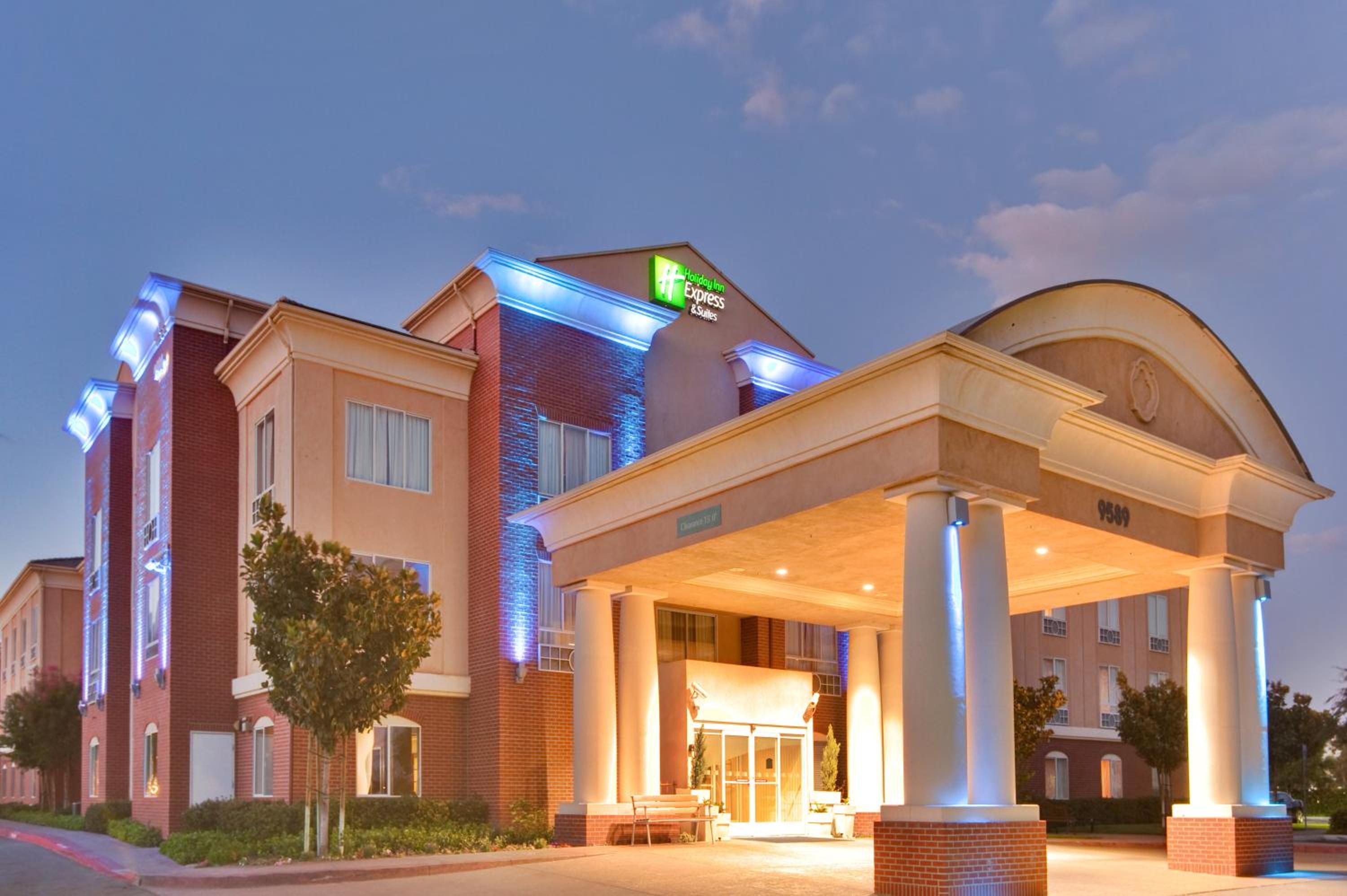 Rancho Cucamonga Vacations - Holiday Inn Express Hotel  Suites Ontario Airport-Mills Mall, an IHG Hotel - Property Image 1