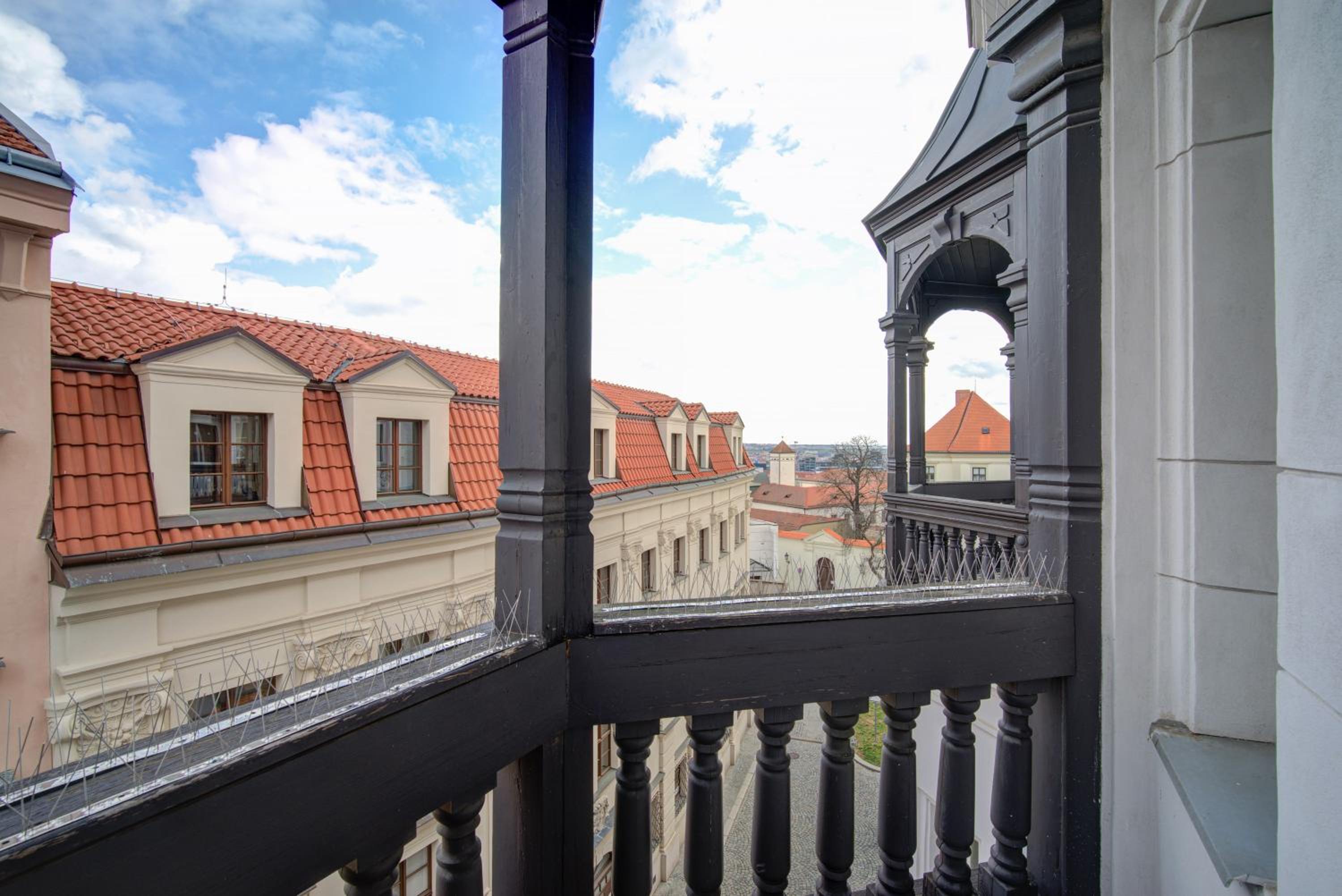 Bishop Apartments