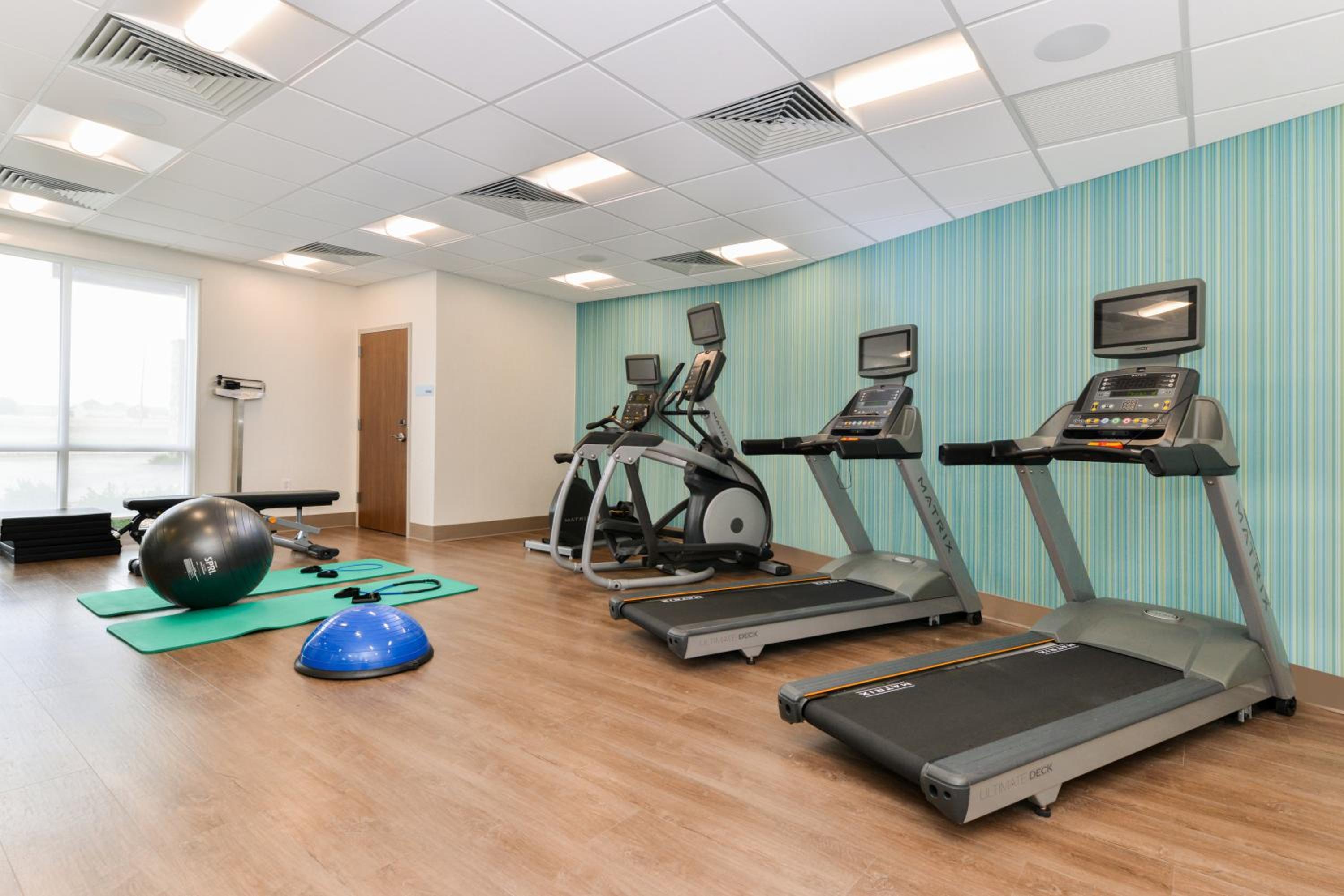 Ogallala Vacations - Holiday Inn Express  Suites - Ogallala, an IHG Hotel - Property Image 5