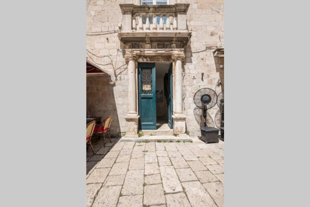 The Saint Blaise Swanky Heritage