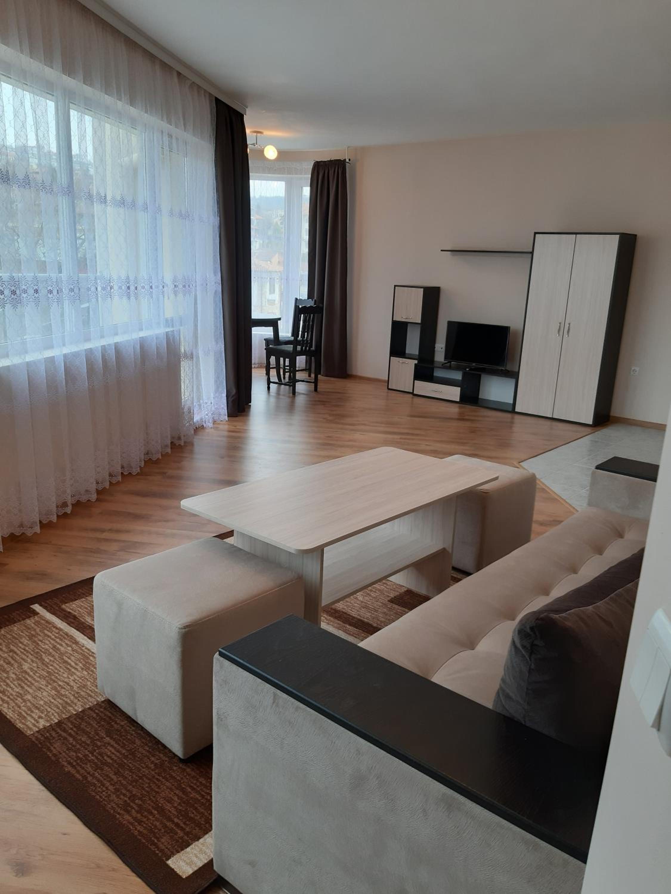 АПАРТАМЕНТ Амира 2 view 3