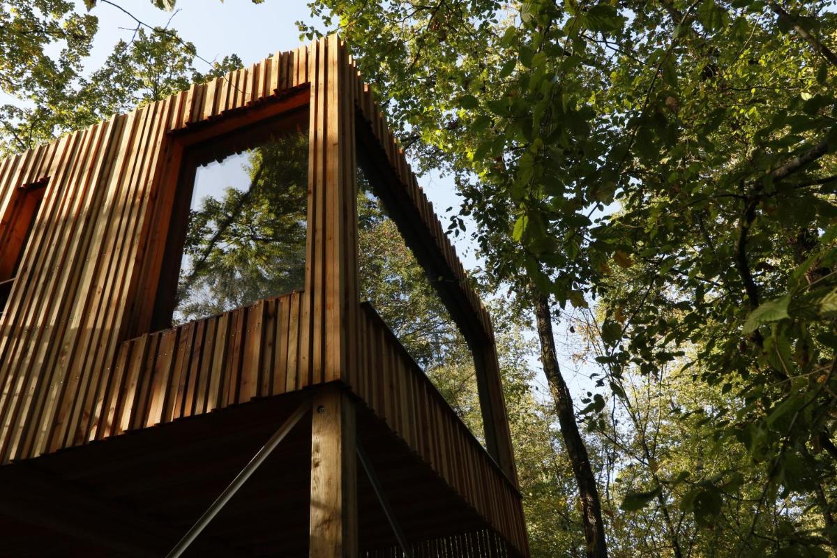 Loire Valley Lodges - Hotel 32