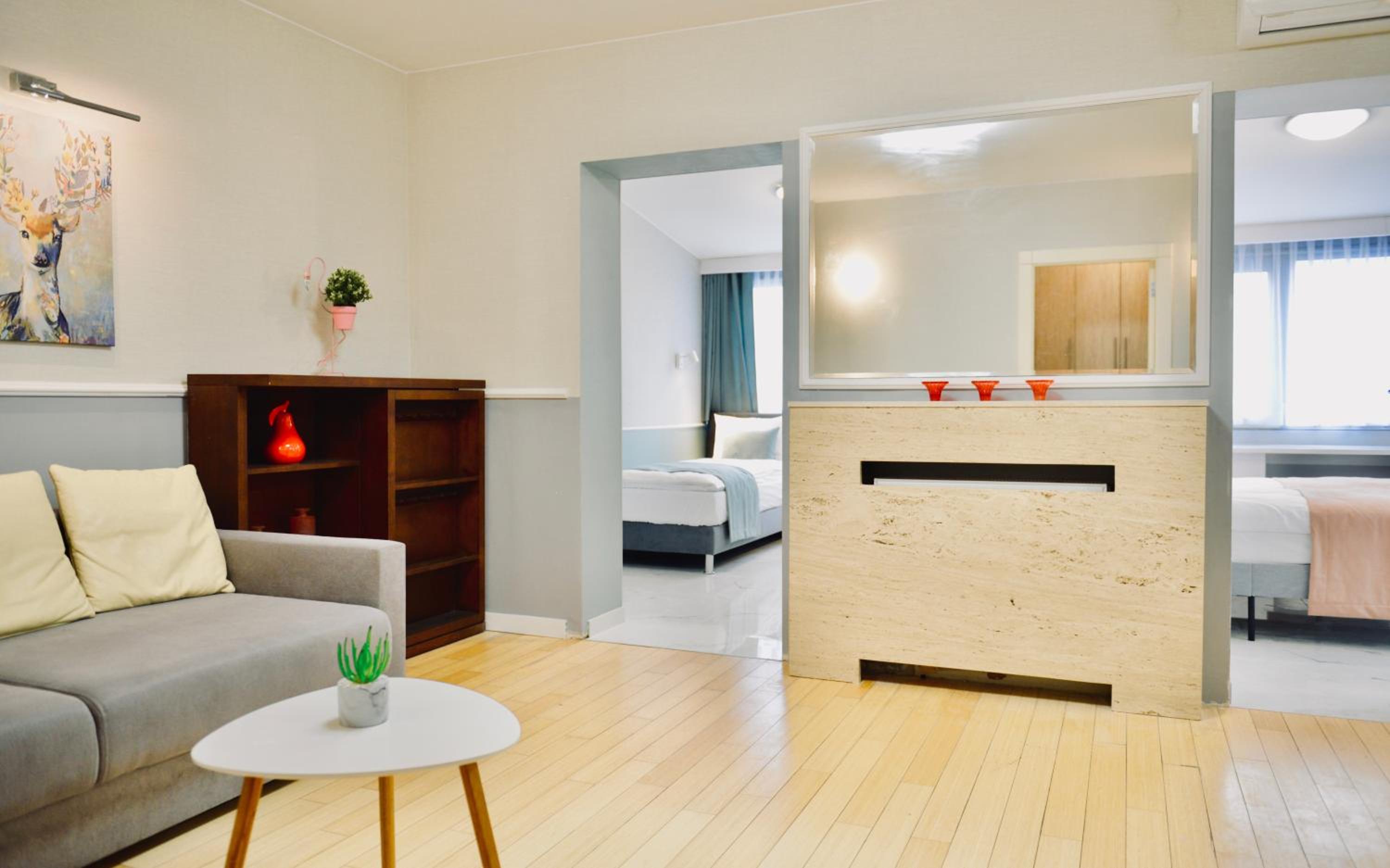 JessApart– Babka Tower Apartment