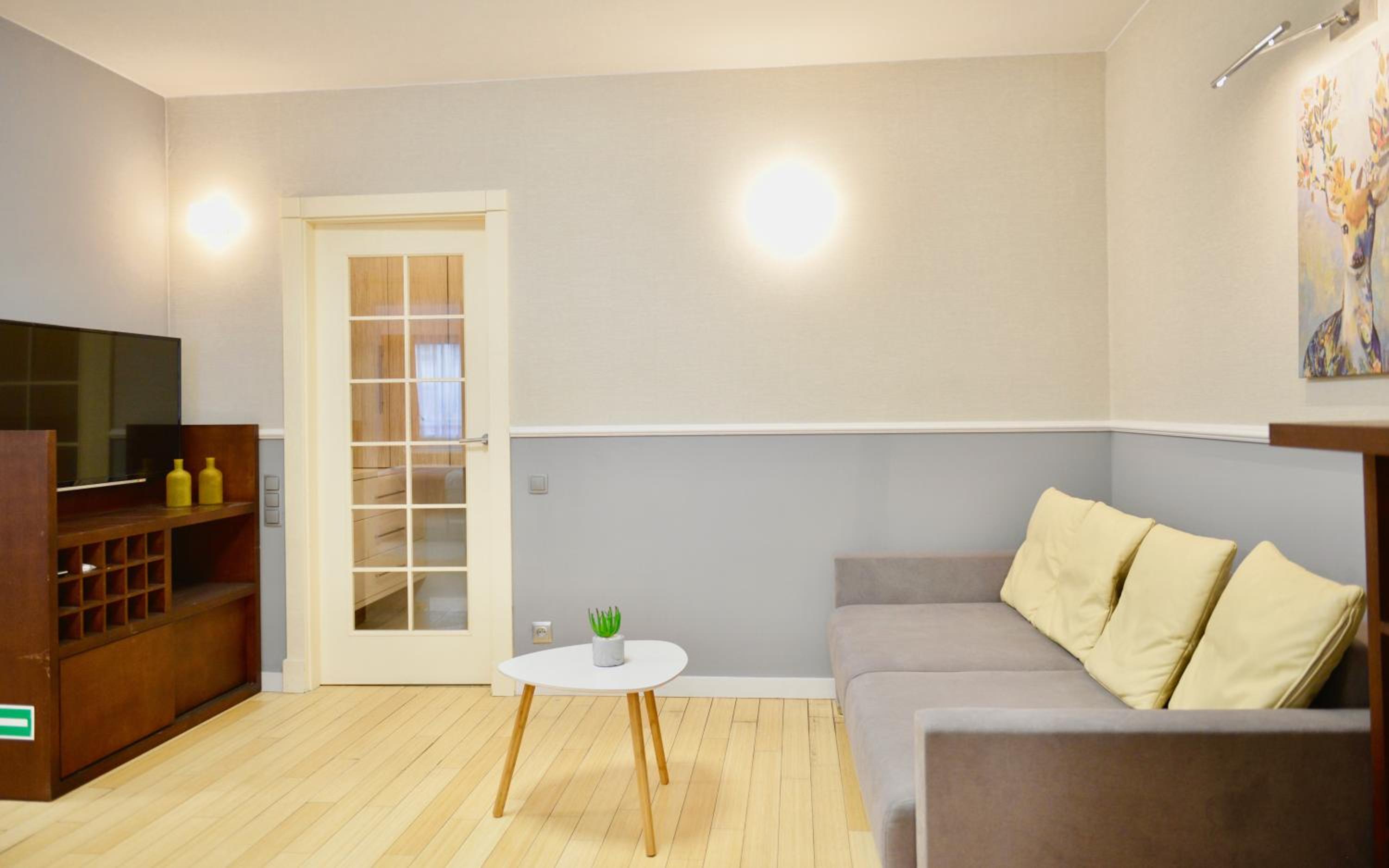 JessApart– Babka Tower Apartment
