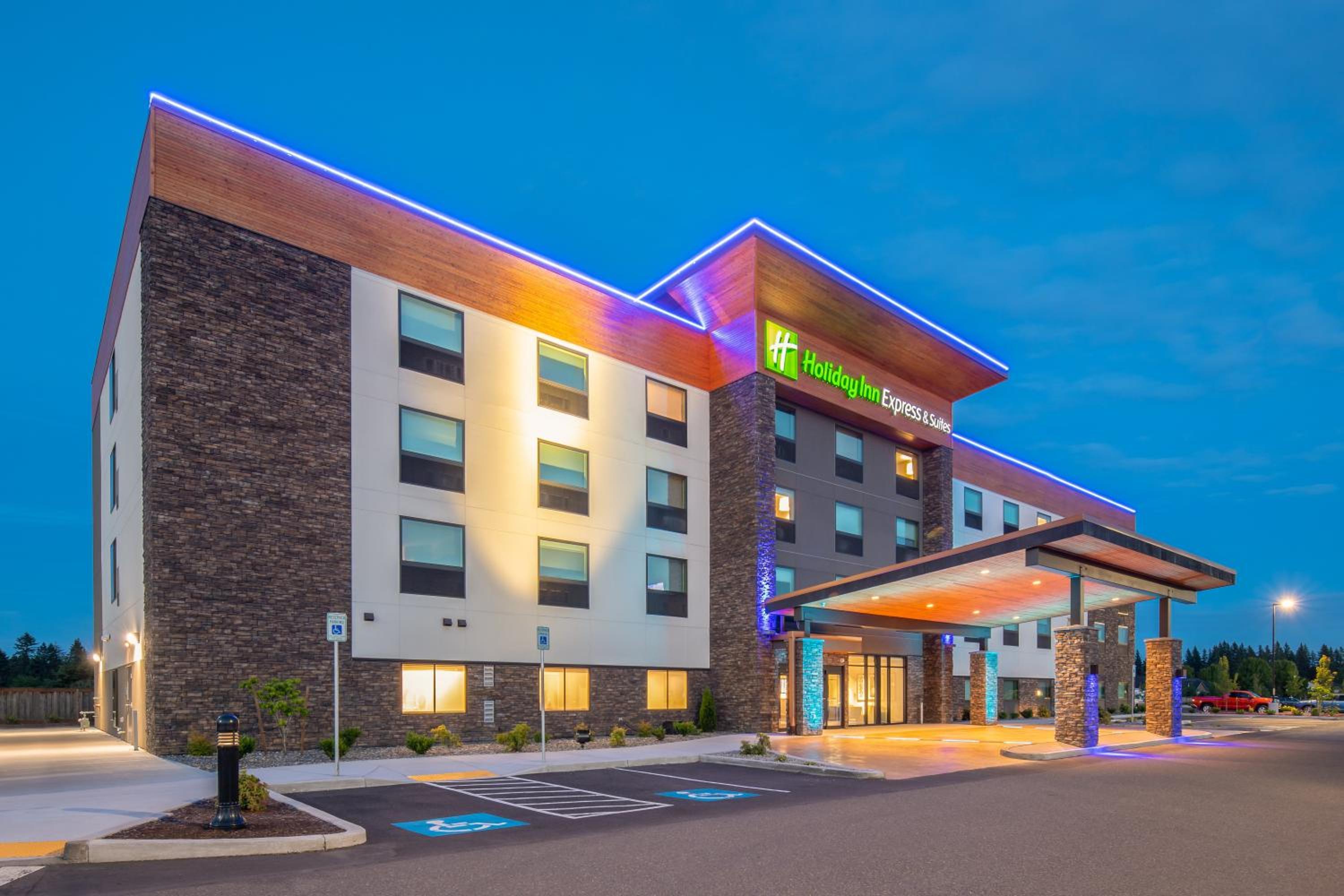 Hotel Holiday Inn Express & Suites Camas- Vancouver By Ihg
