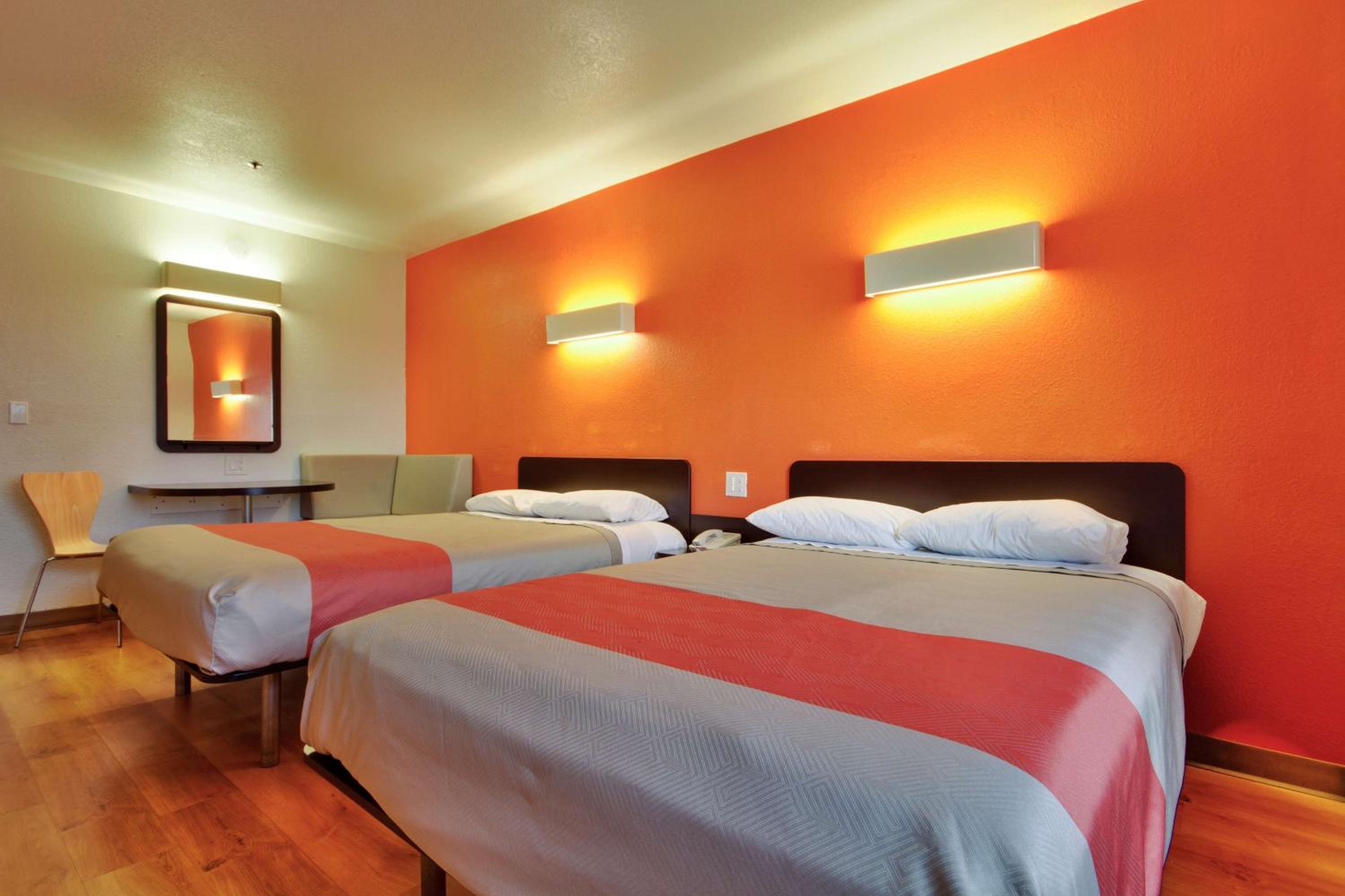 Motel 6 Dallas - Fair Park