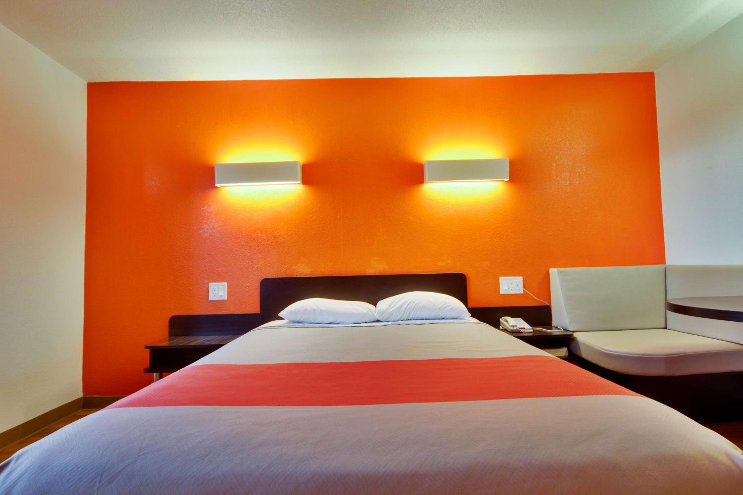 Motel 6 Dallas - Fair Park