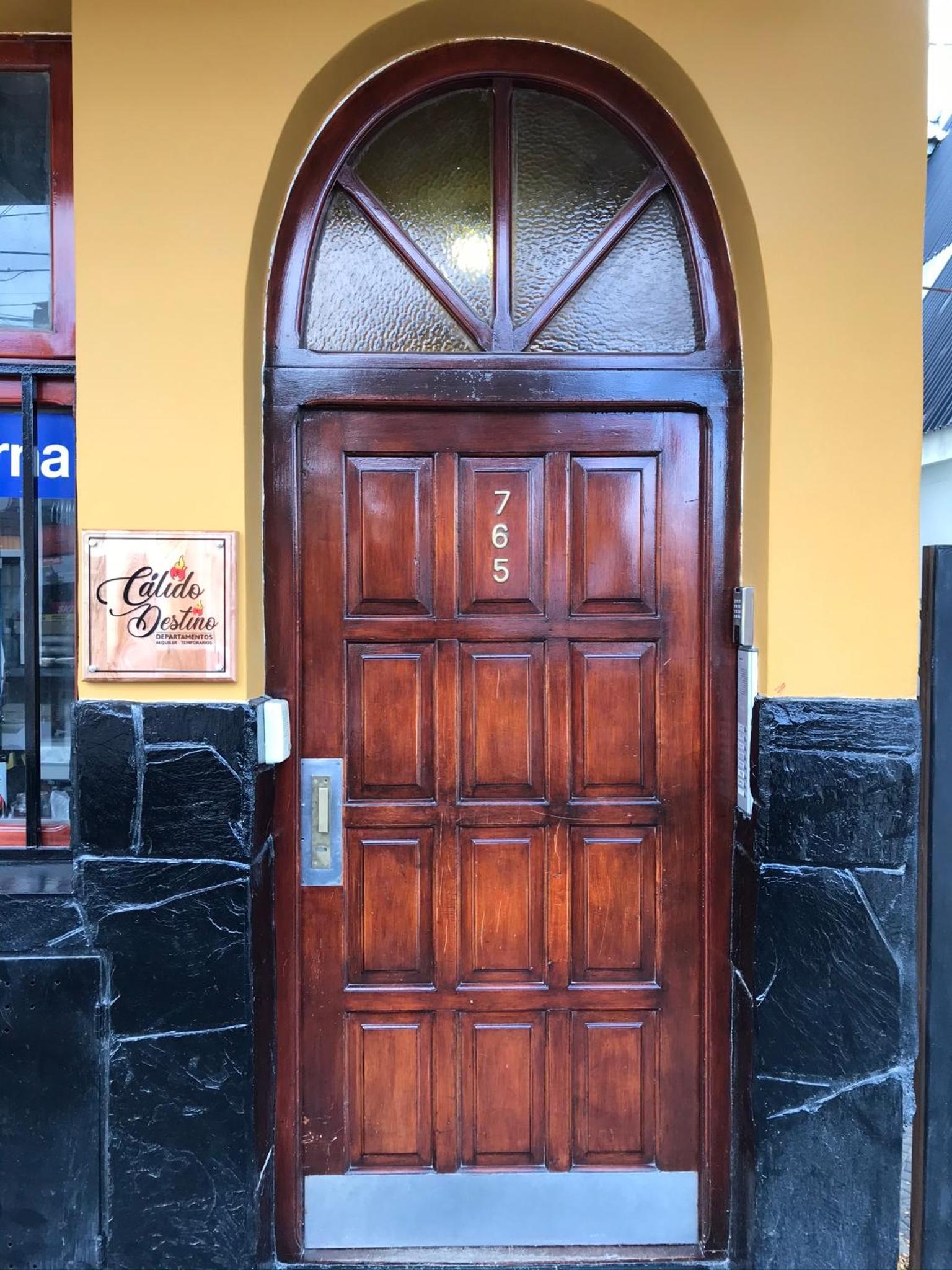 Cálido Destino