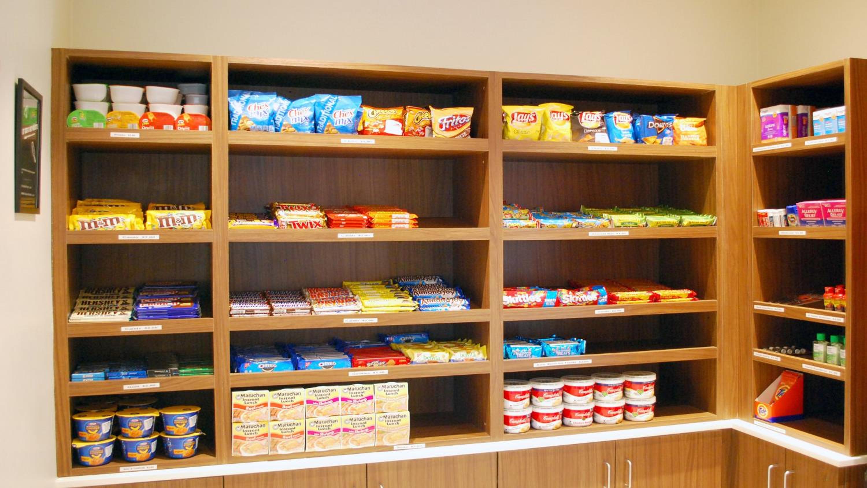 Holiday Inn Express  Suites White Hall, an IHG Hotel - Property Image 7