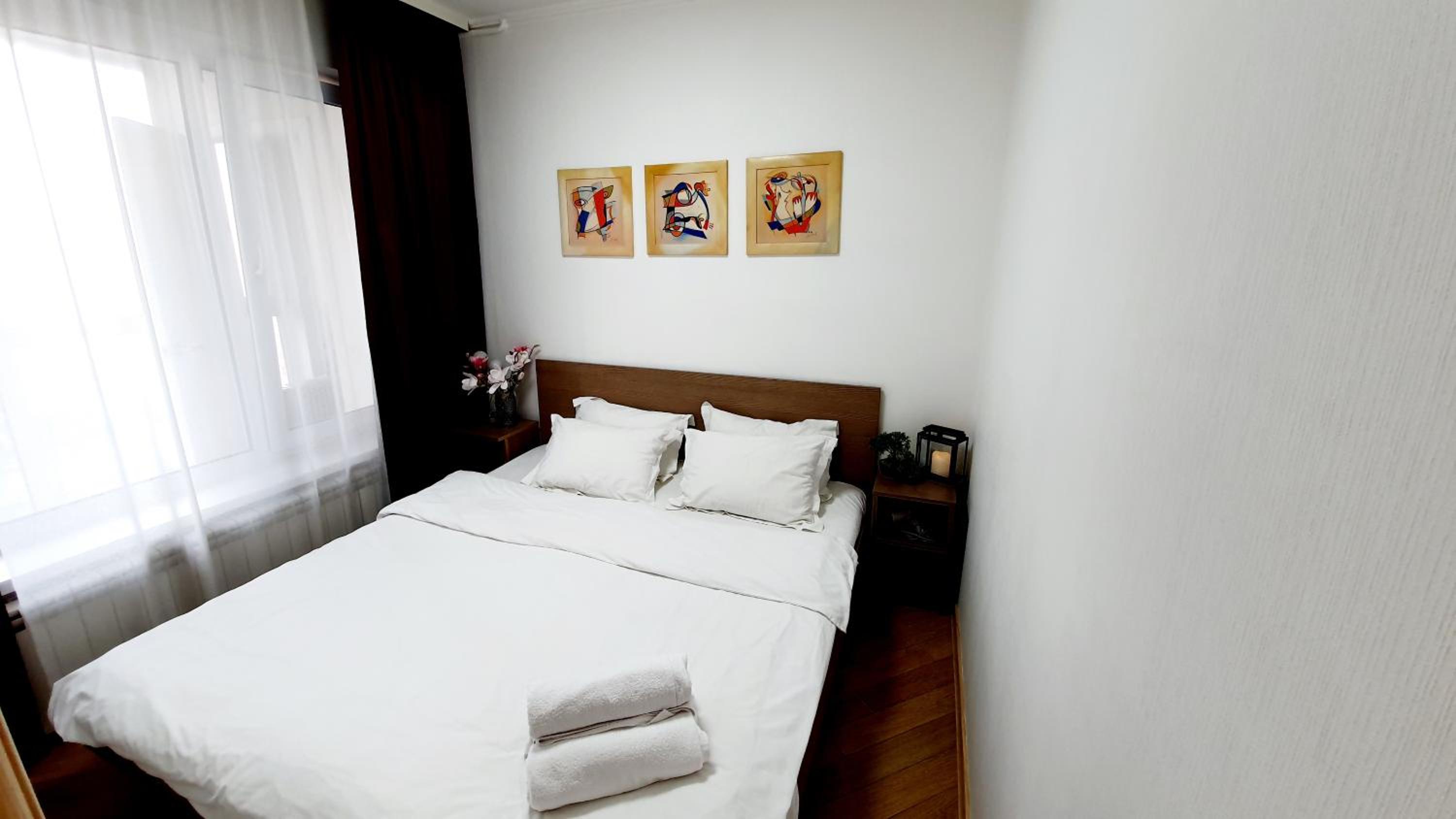 Real Home Apartments in Kiev Center view 4