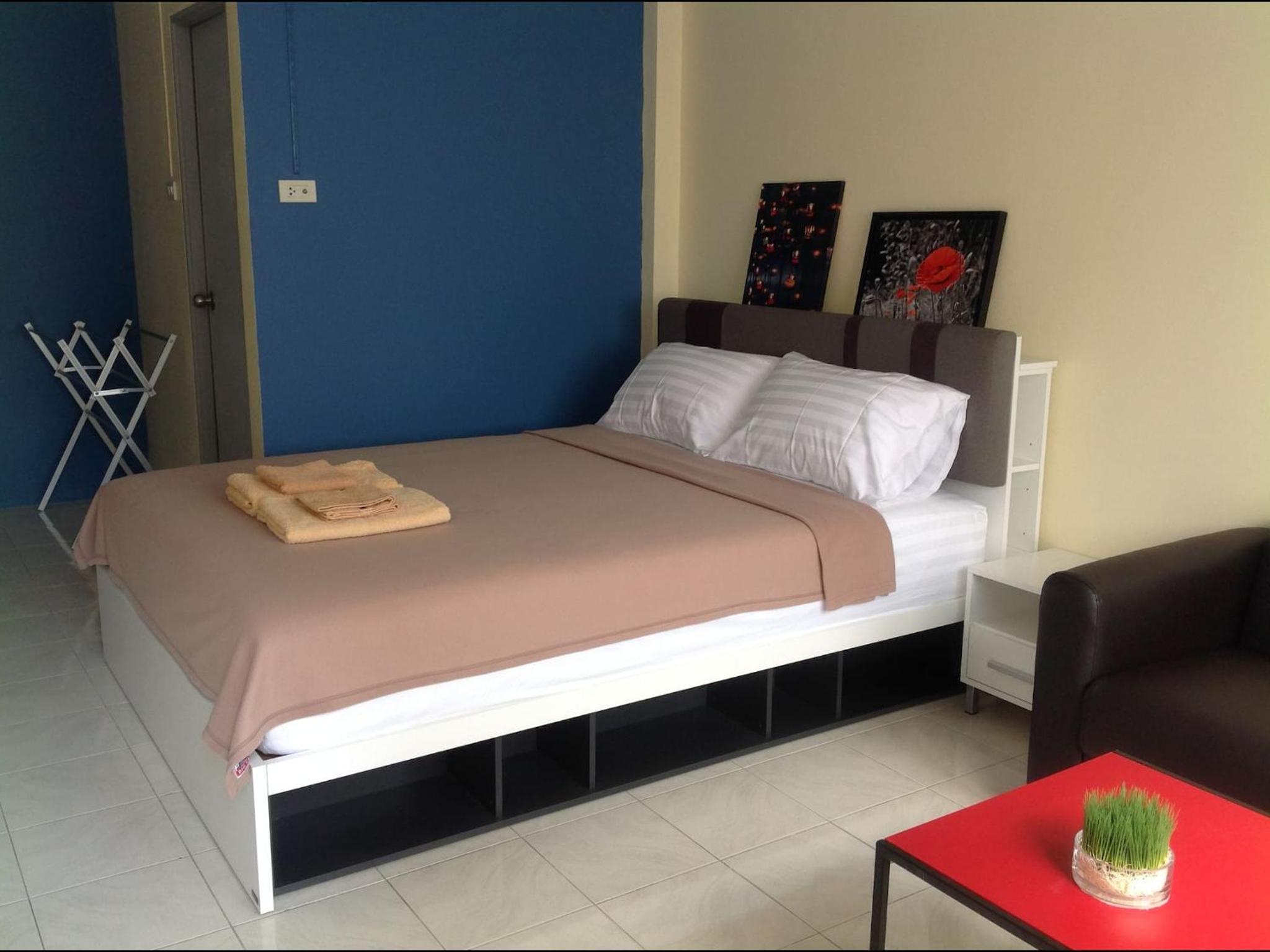 Phuket Town Budget House - Aircon Room #1