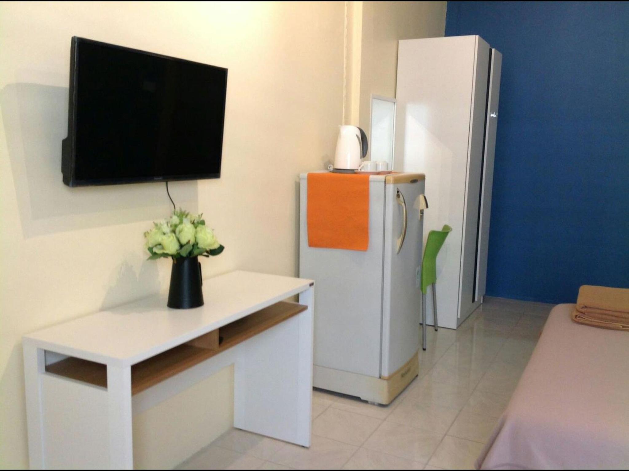 Phuket Town Budget House - Aircon Room #1