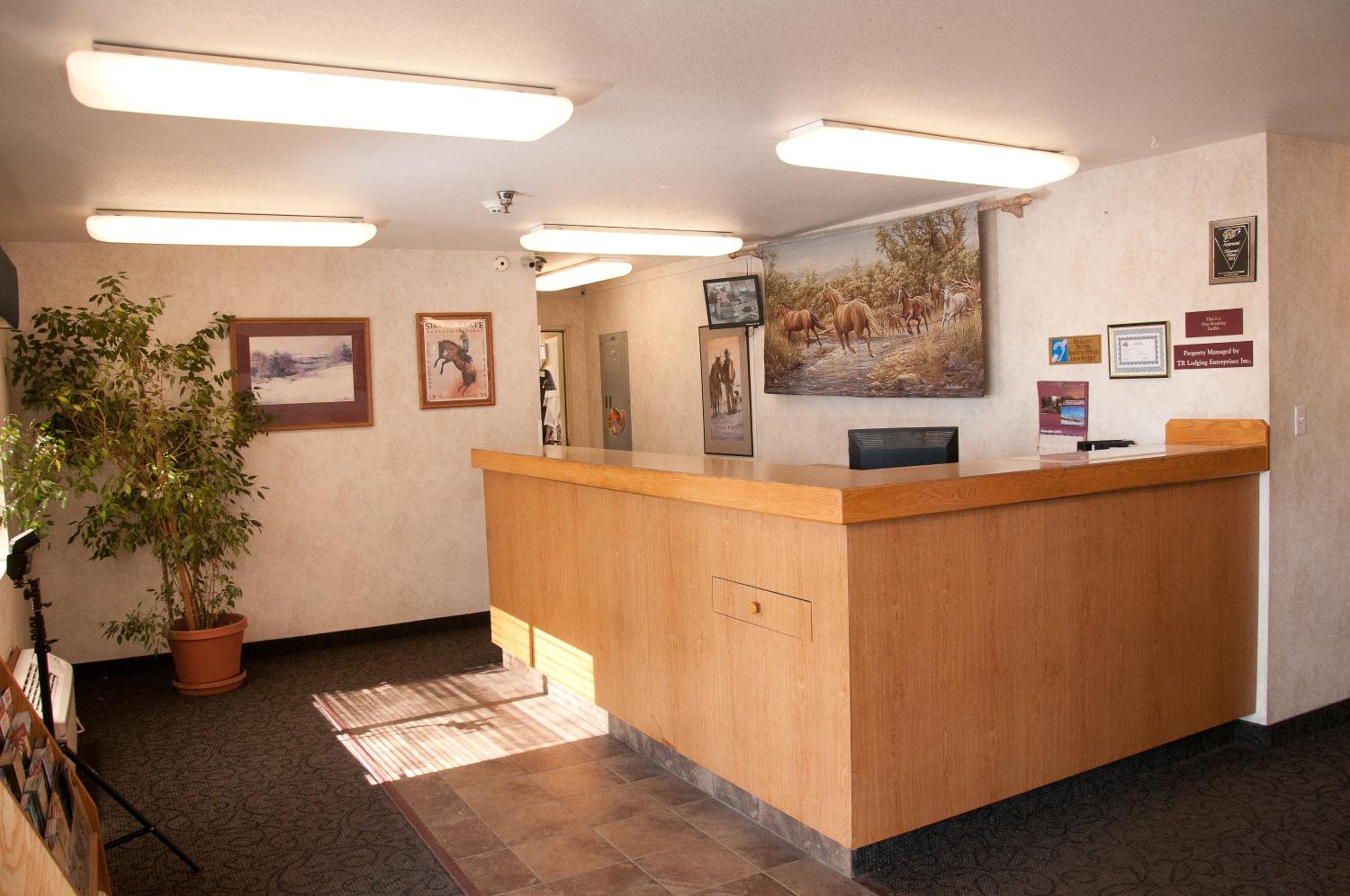 Elko Vacations - Baymont by Wyndham Elko - Property Image 3