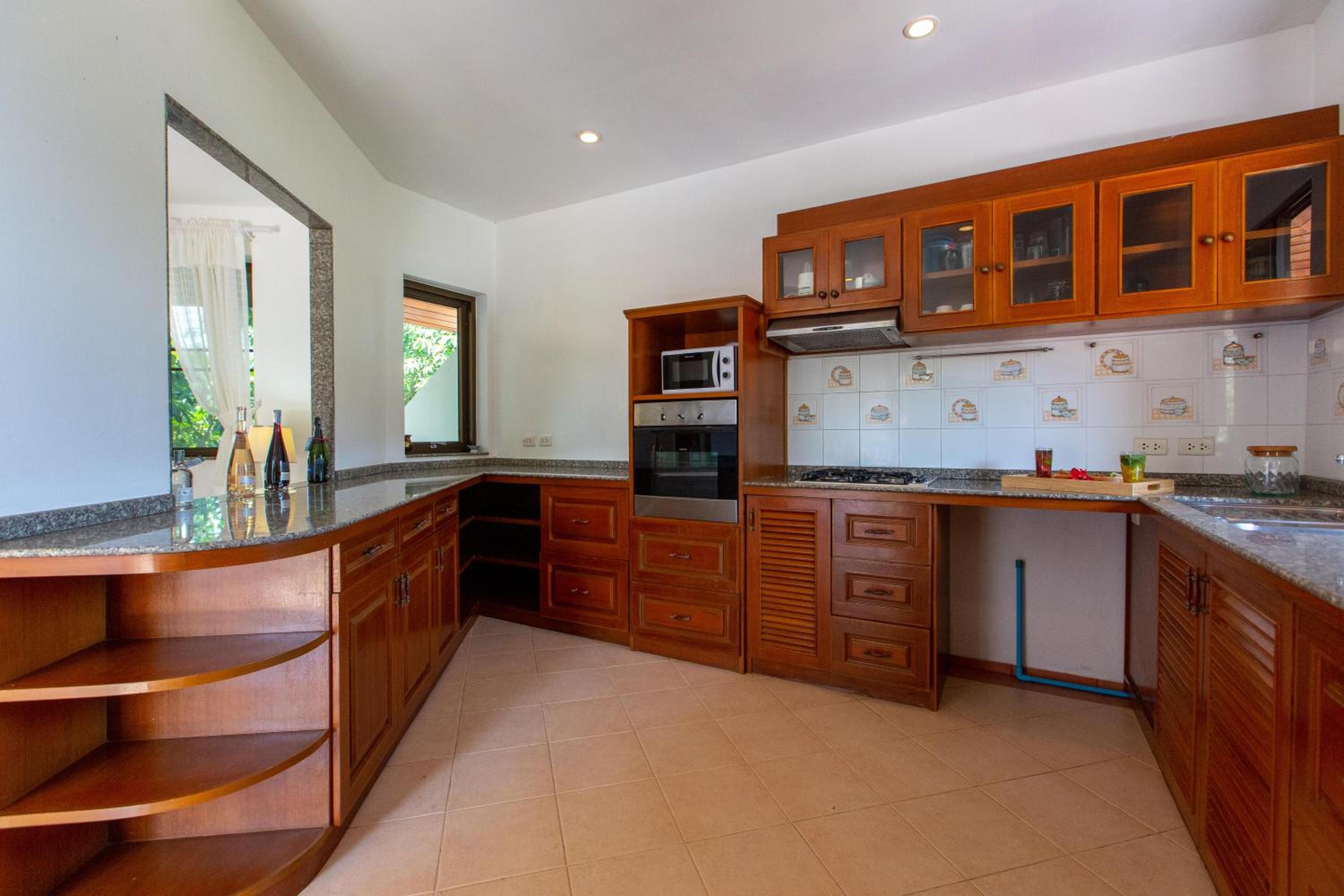 Viewpoint Residence 4 Bedroom