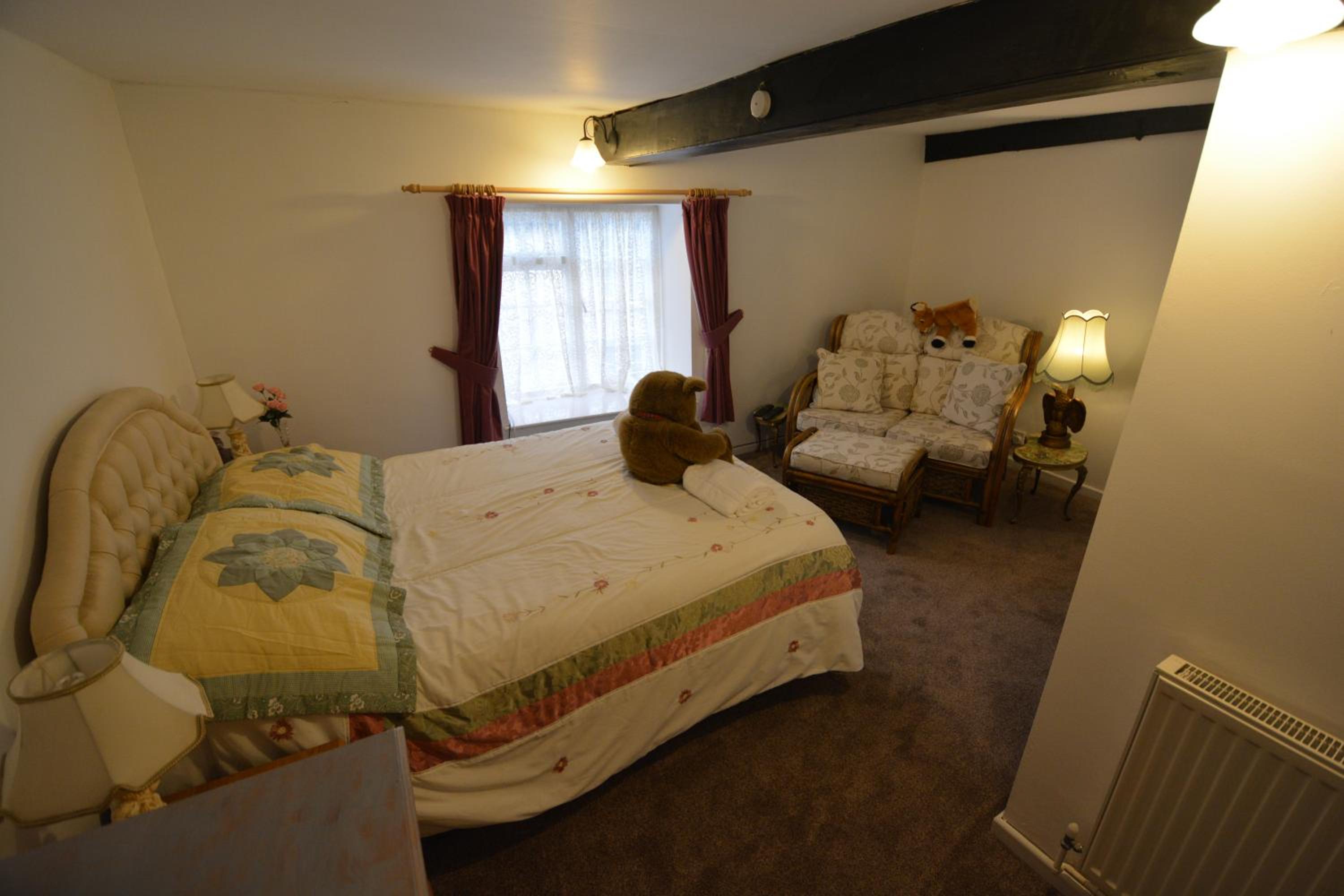 Photo 11