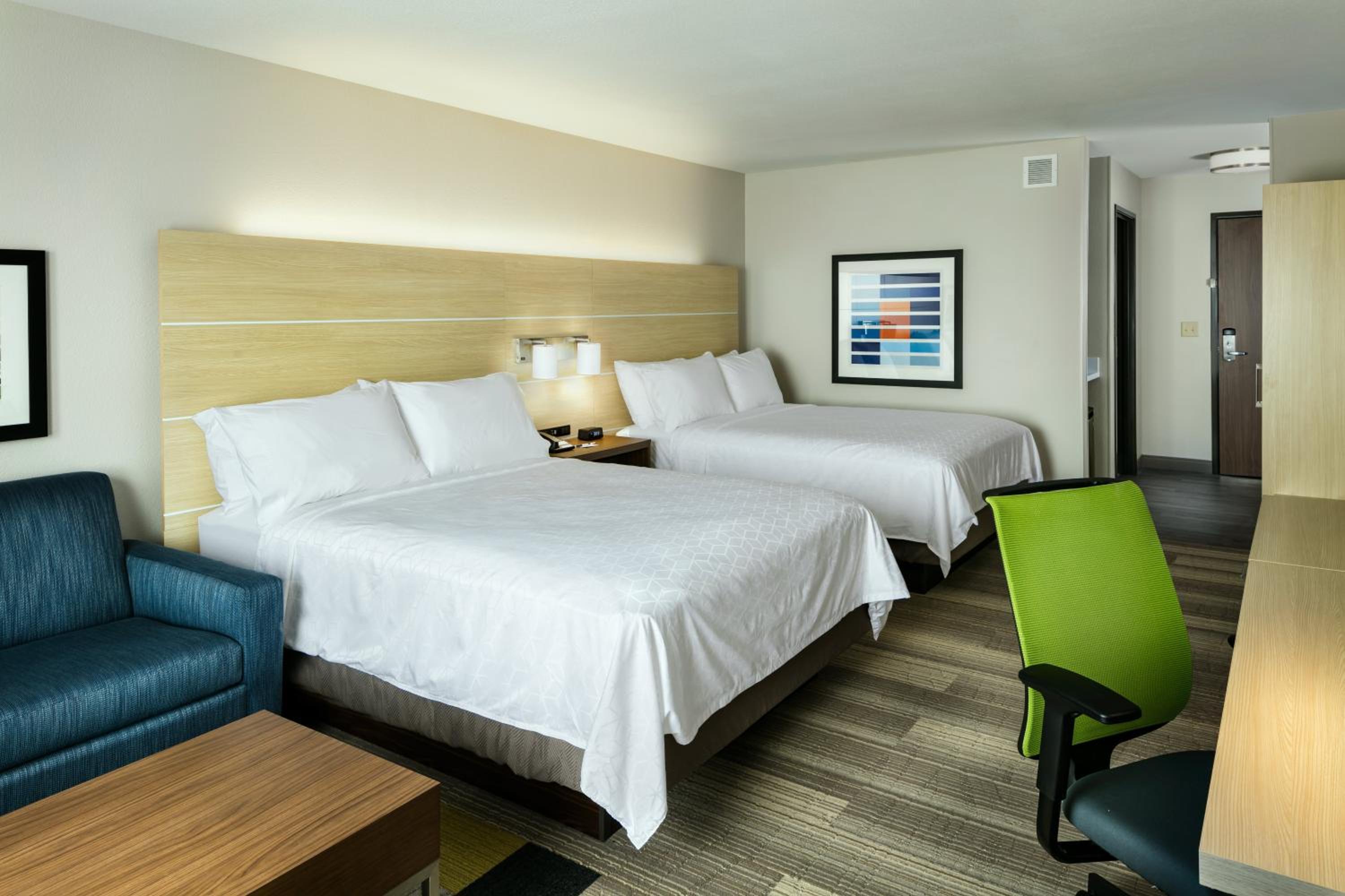 Medford Vacations - Holiday Inn Express Suites - Medford, an IHG Hotel - Property Image 39