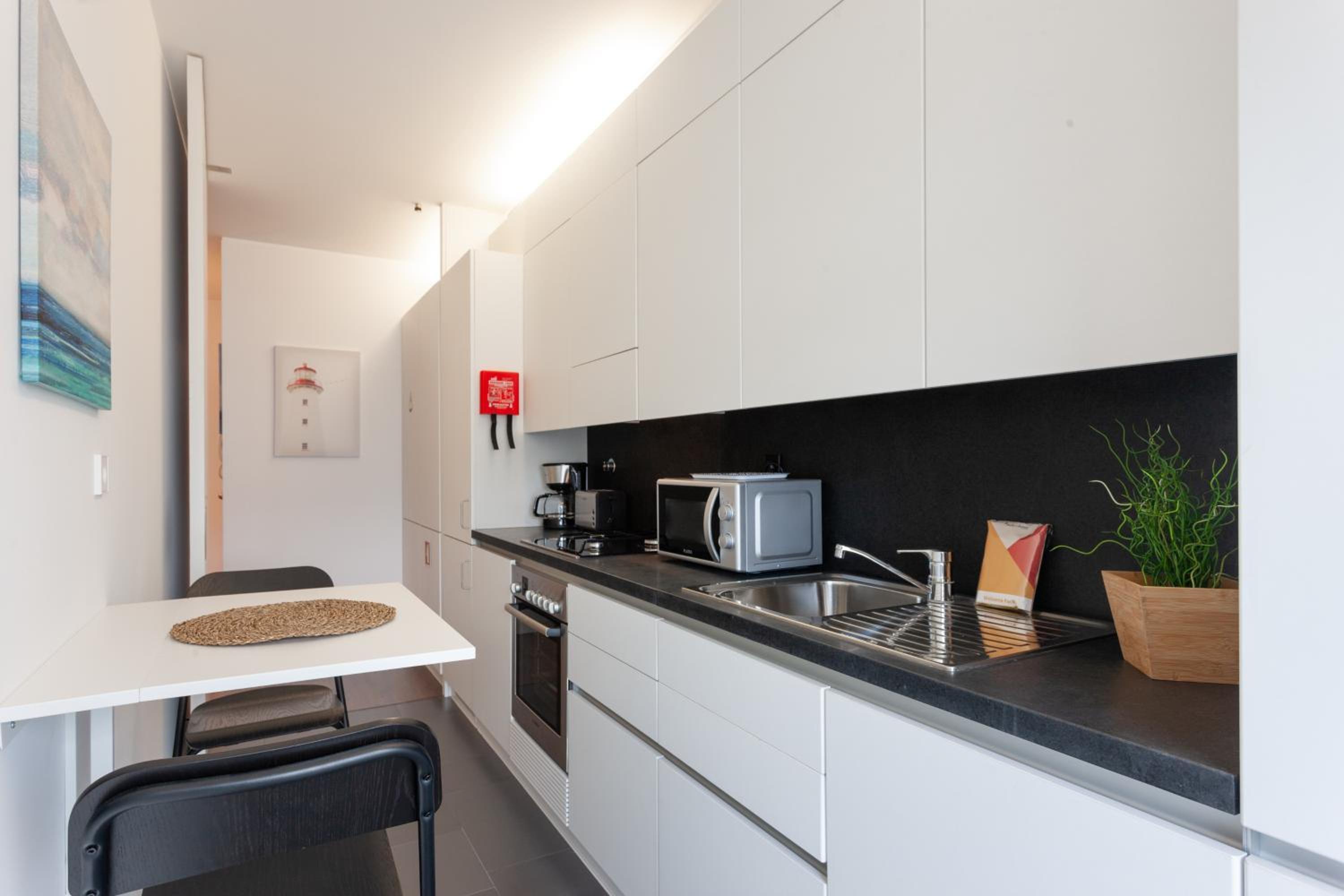 FLH Expo Modern Flat with Balcony view 5