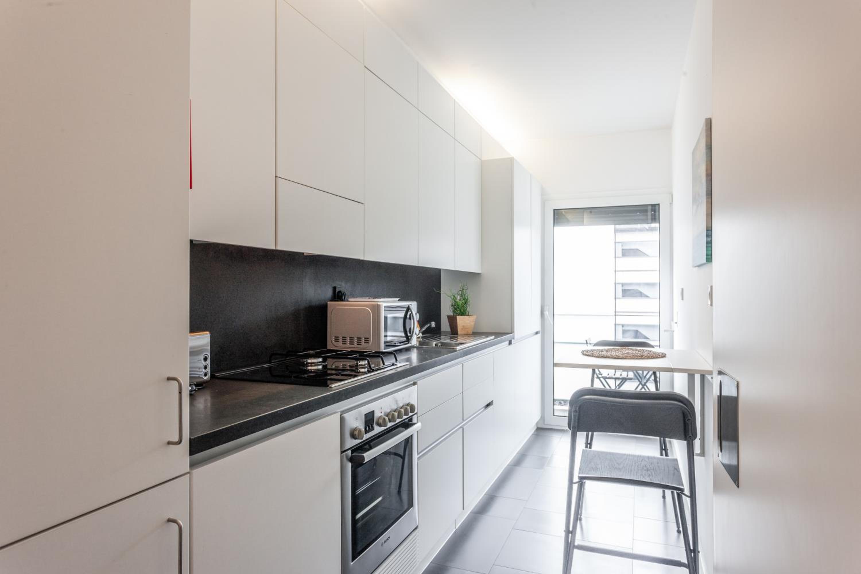 FLH Expo Modern Flat with Balcony view 4