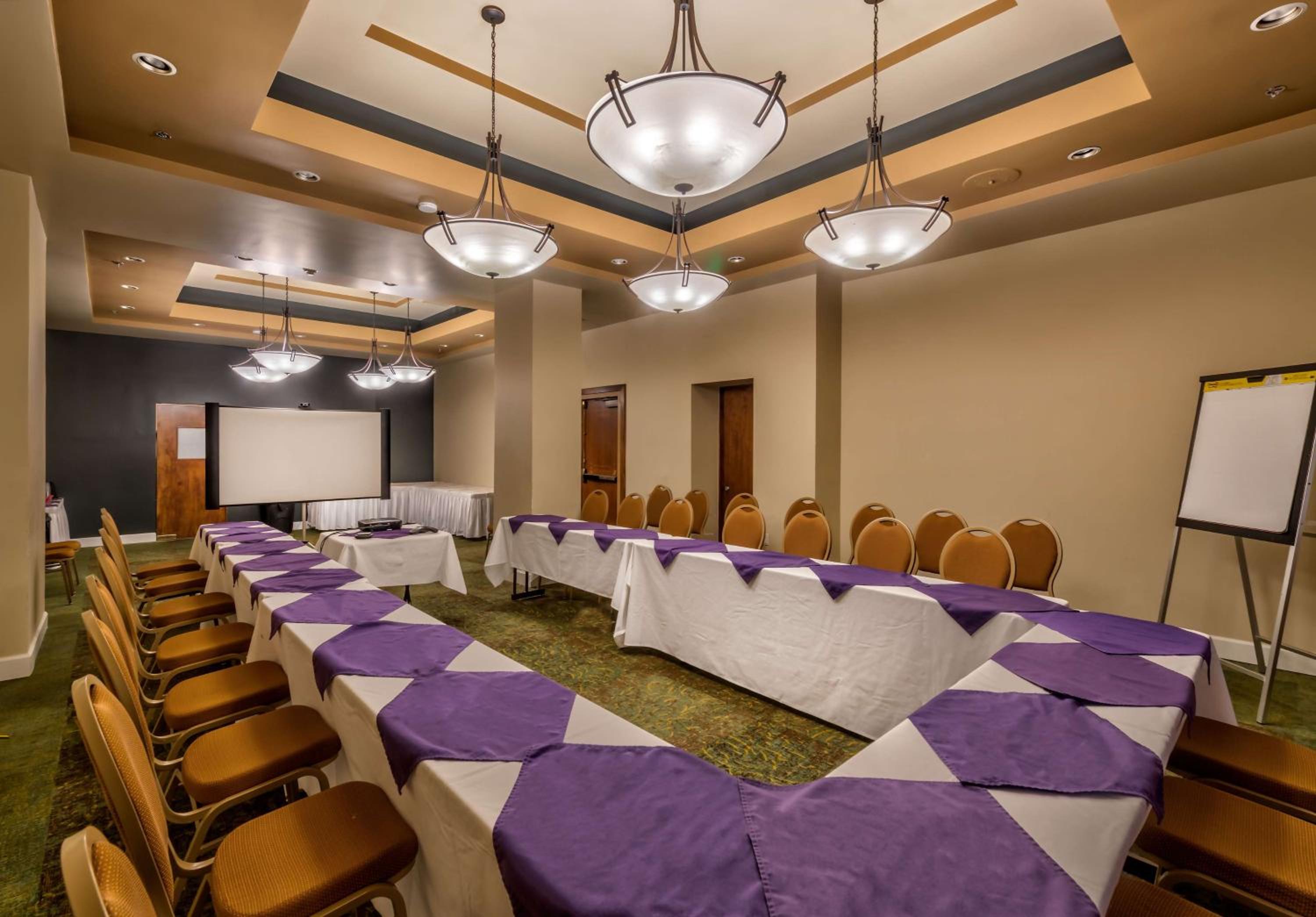 Juneau Vacations - Baranof Downtown, BW Signature Collection - Property Image 17