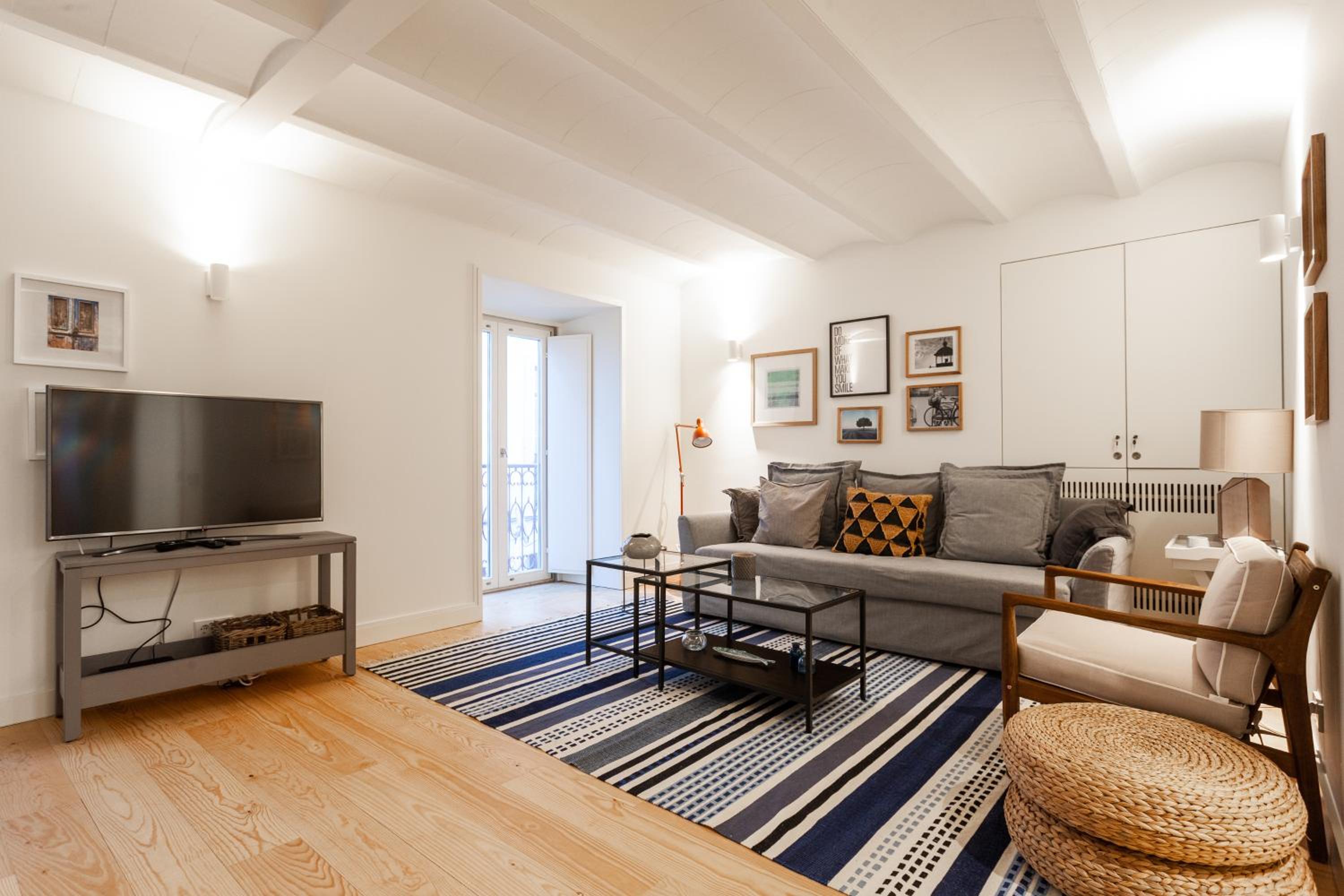 FLH Bairro Alto Elegant Apartment view 2