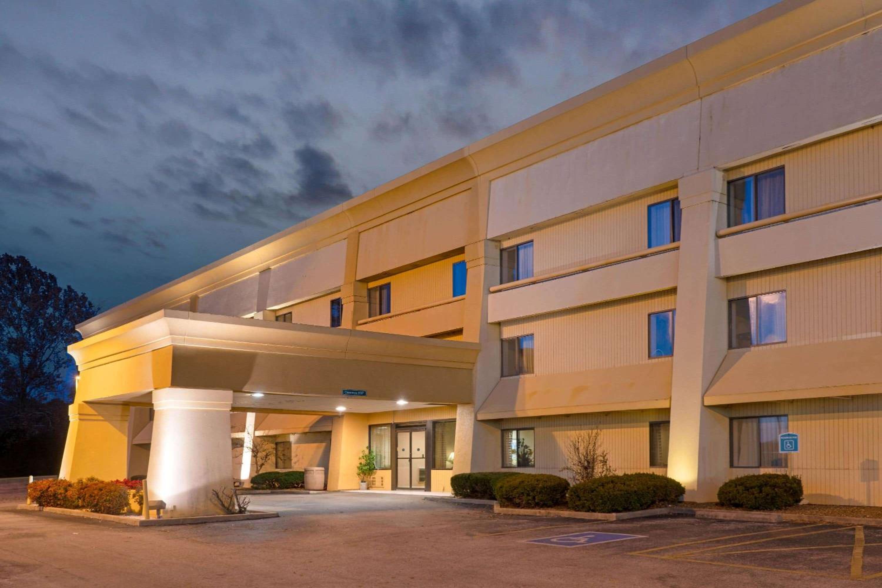 Hawthorn Extended Stay by Wyndham Jackson view 2