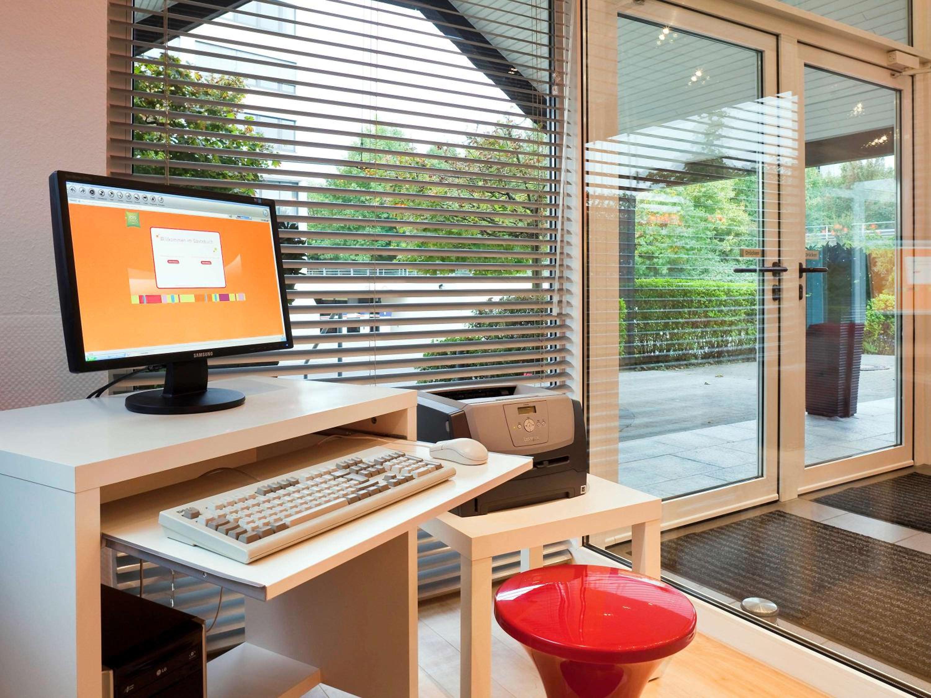 Neuss Vacations - ibis Styles Duesseldorf-Neuss - Property Image 1