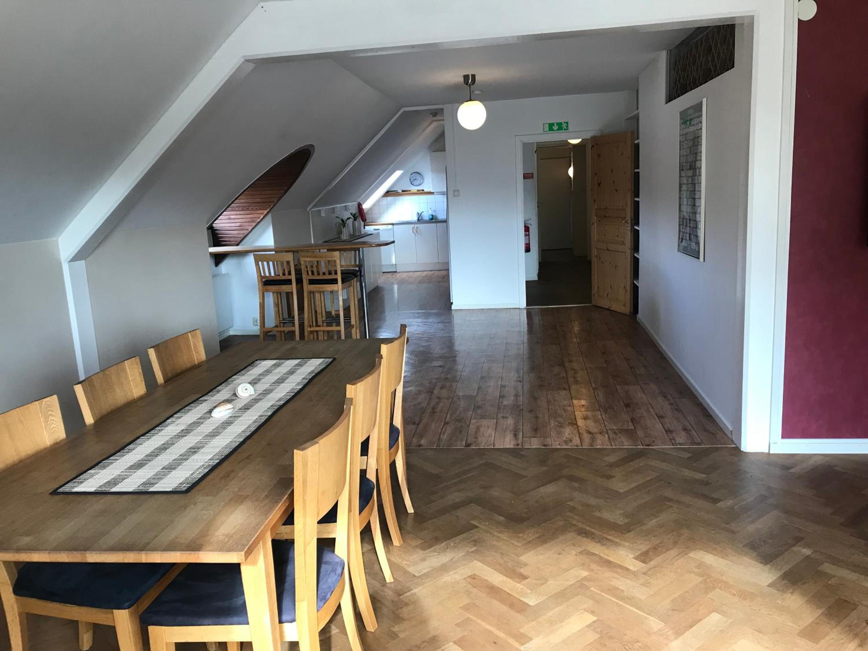 Port Hotel Apartments