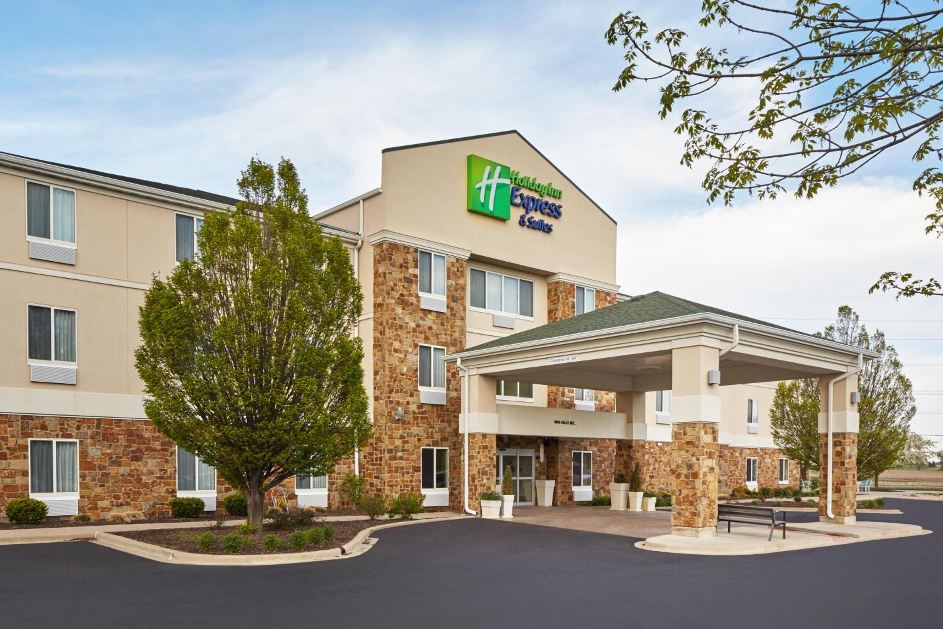 Miscellaneous Market Vacations - Holiday Inn Express Pekin - Peoria Area, an IHG Hotel - Property Image 1