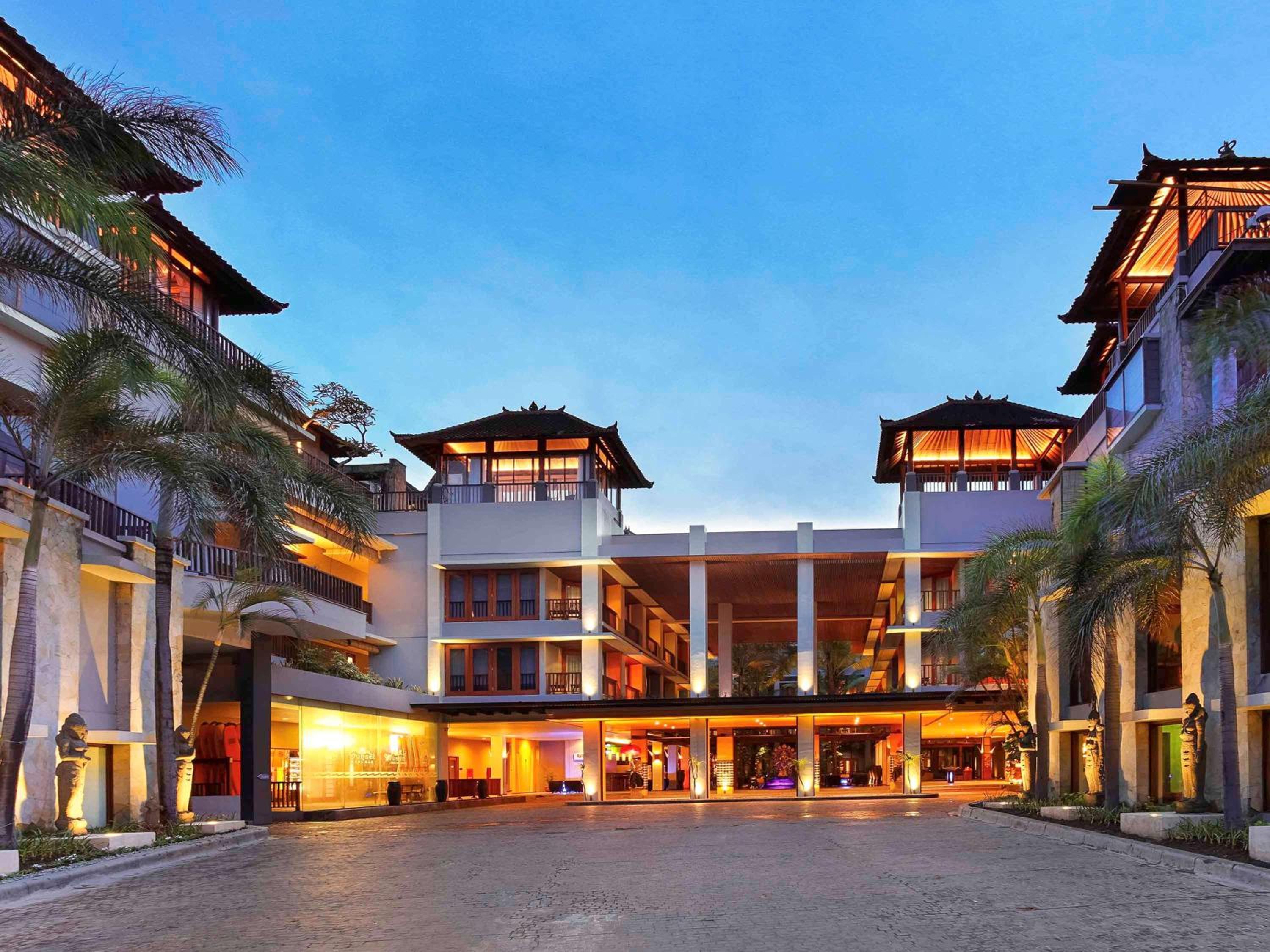 Hotel Mercure Kuta Bali - Image 1