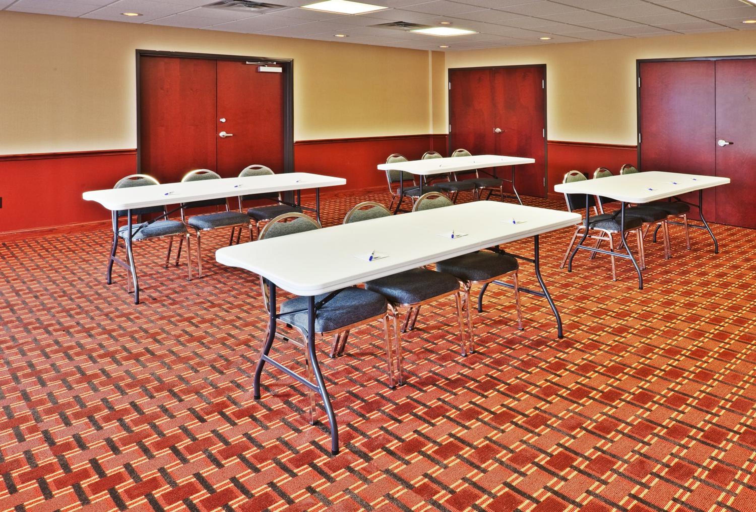 Holiday Inn Express & Suites Perry by IHG, Billede 30
