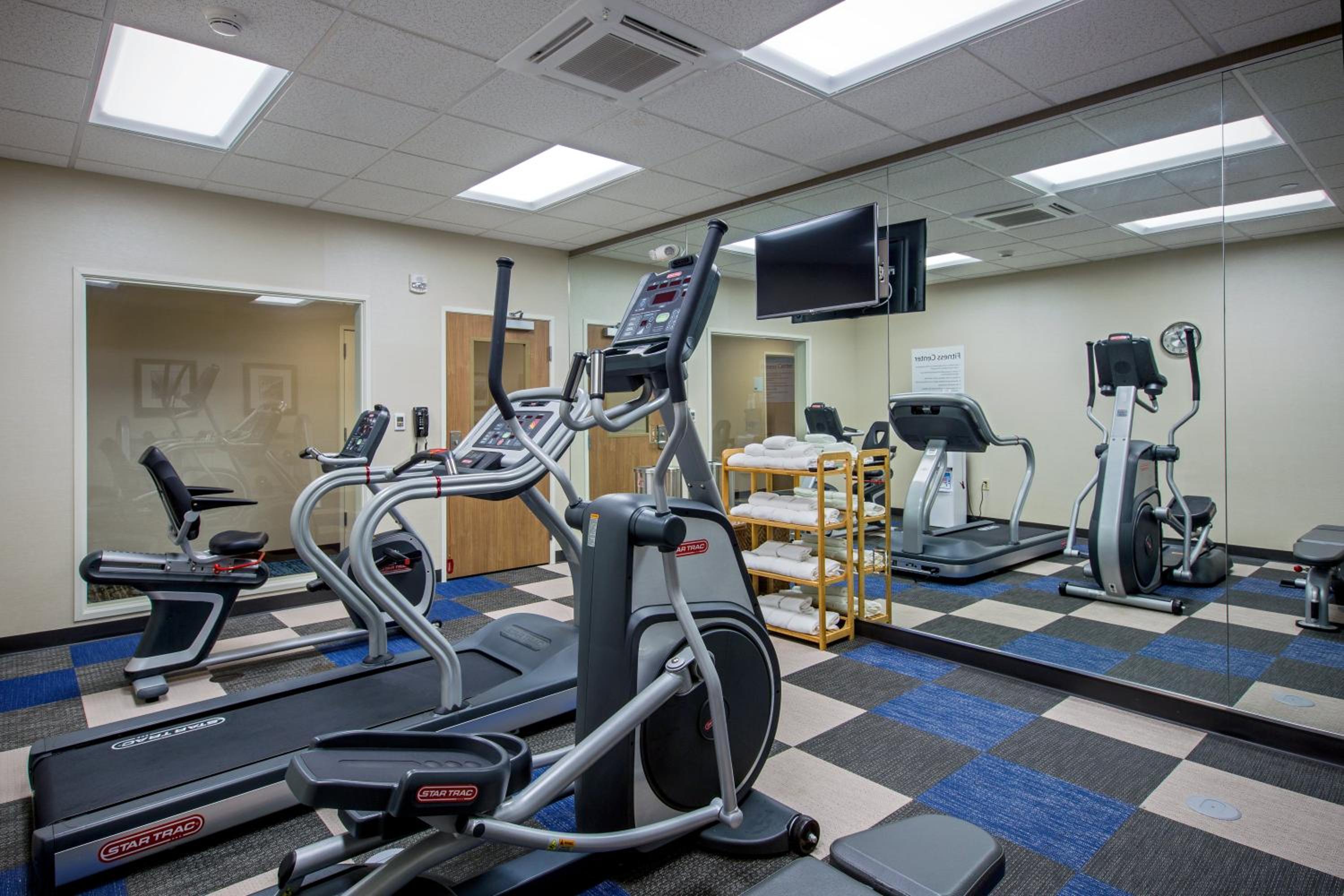 Holiday Inn Express & Suites Kailua-Kona by IHG