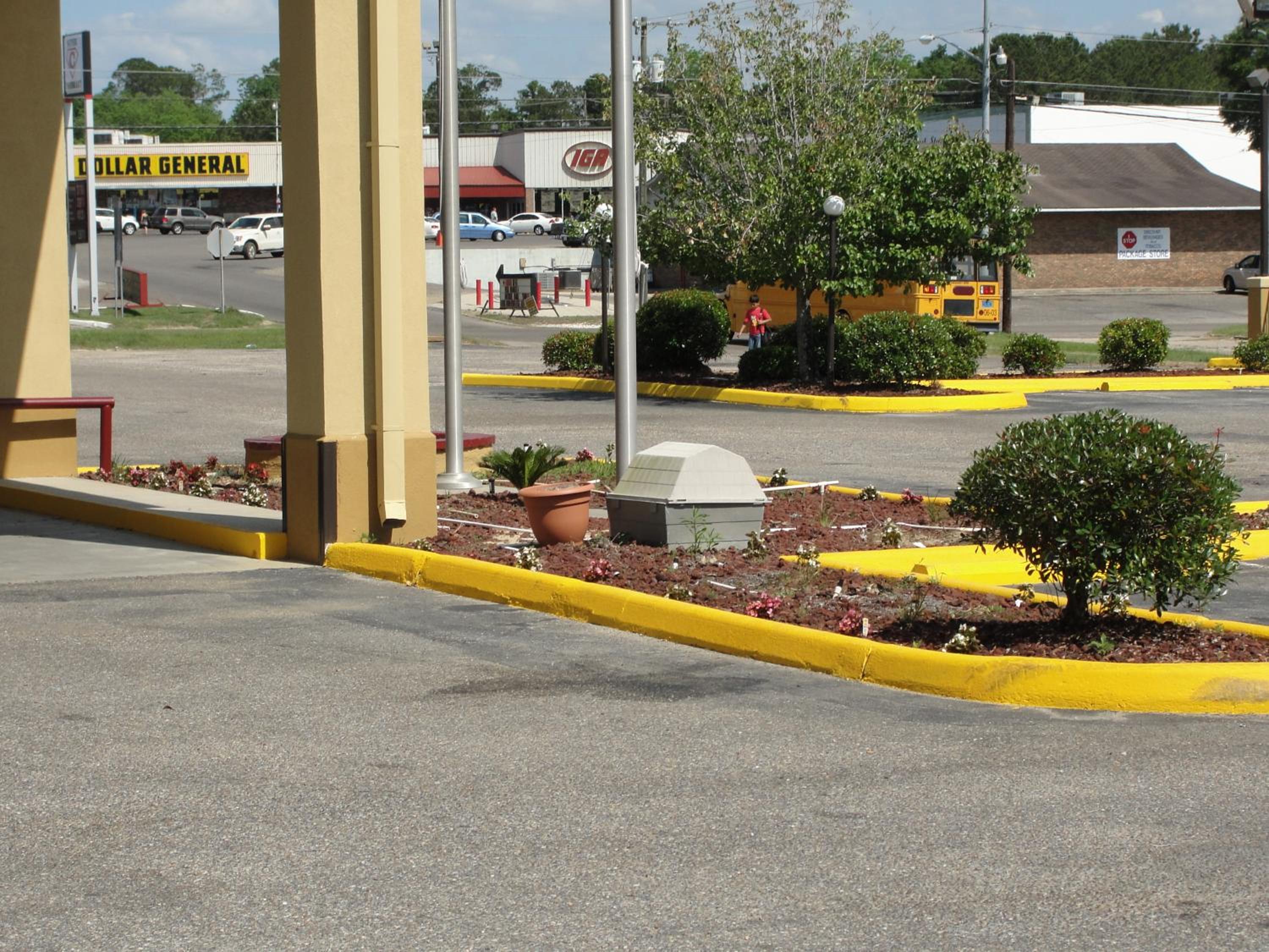 Executive Inn Opp