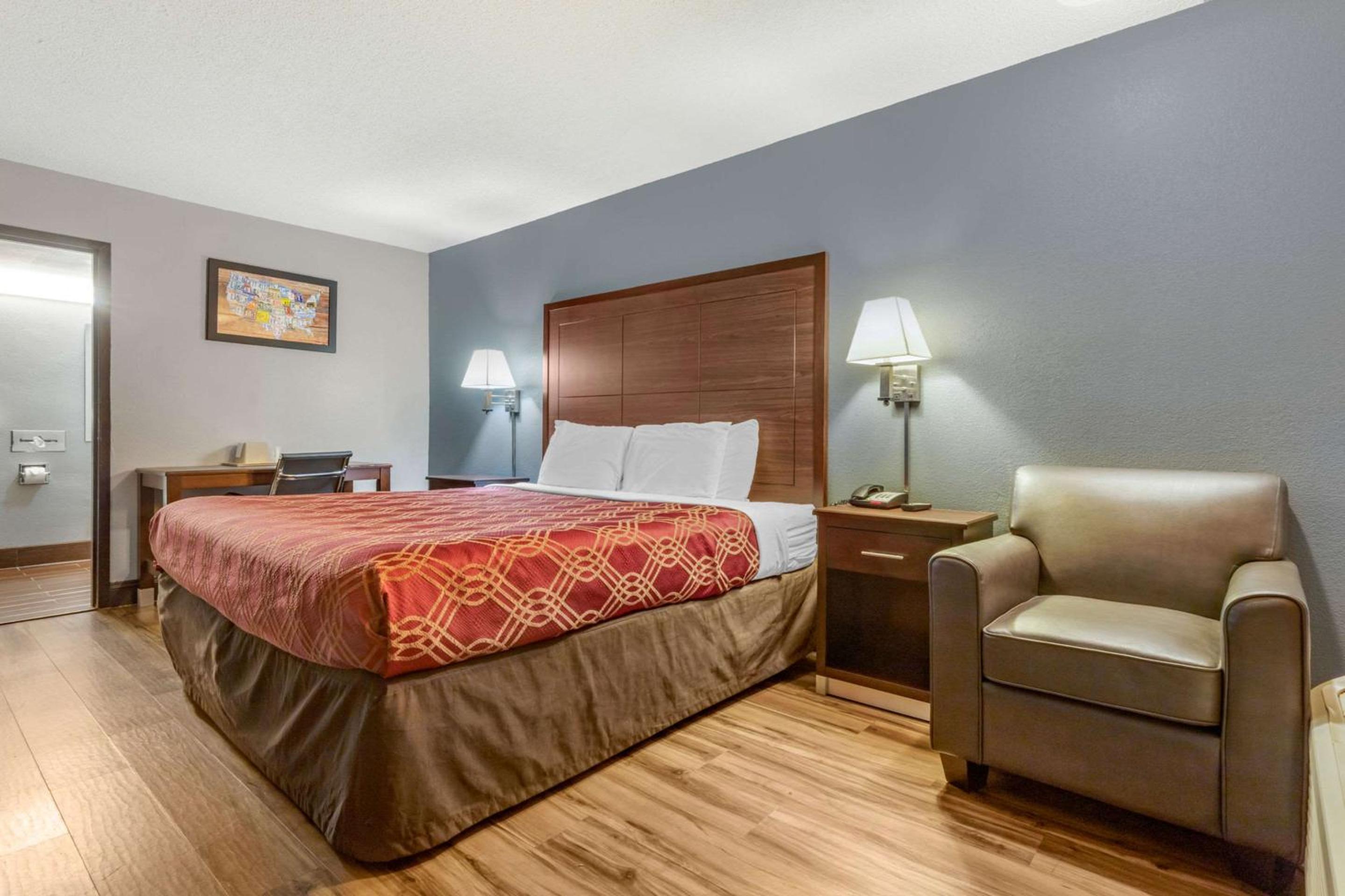 Econo Lodge Rock Hill Northeast